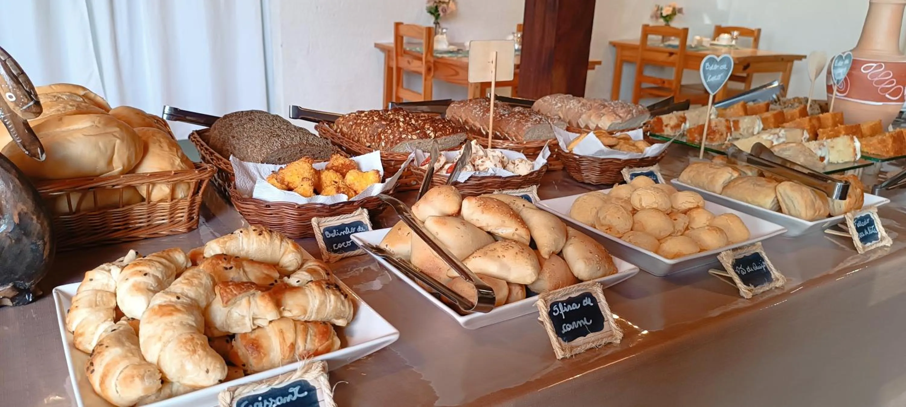 Breakfast in Pousada Gauleses