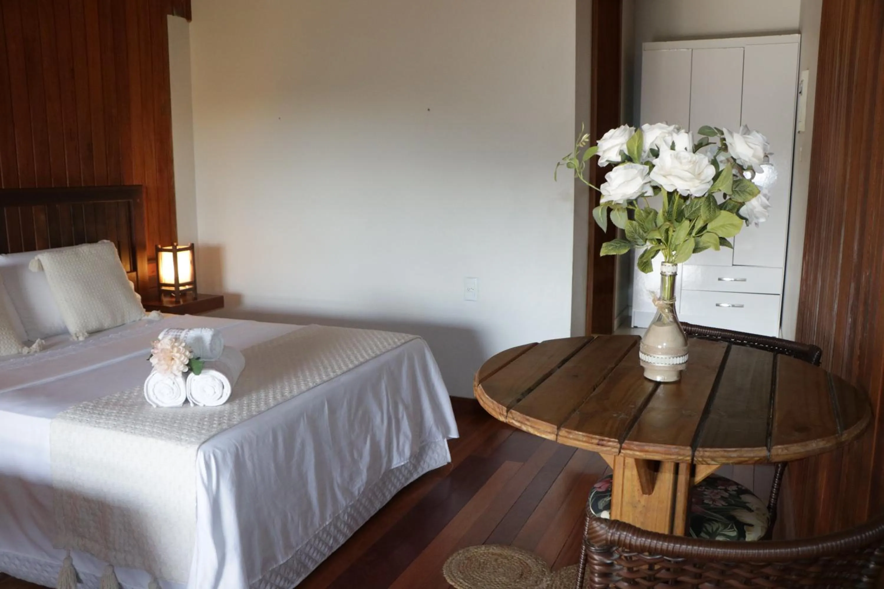 Bed in Pousada Gauleses