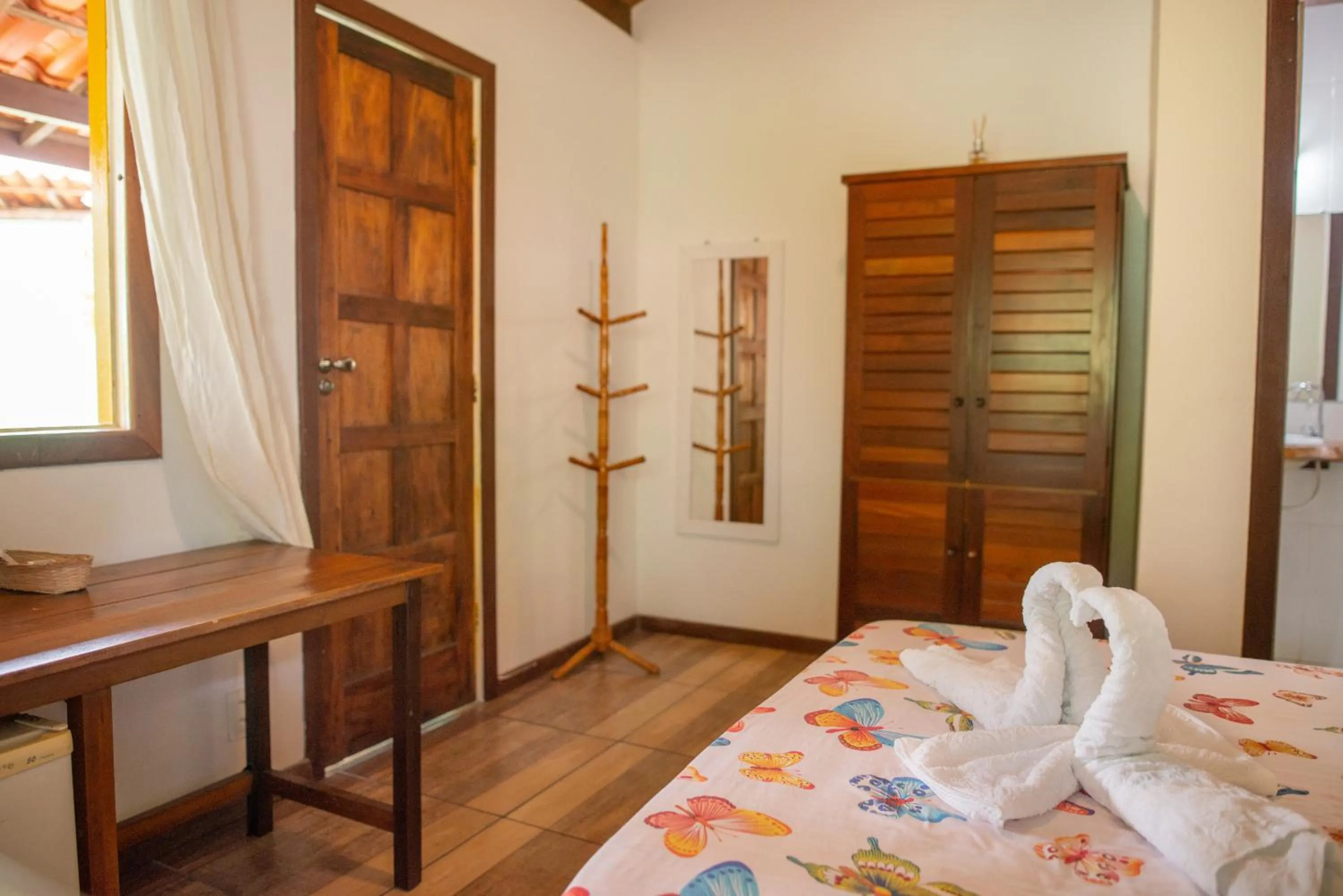 Photo of the whole room, Bed in Pousada Luar das Águas
