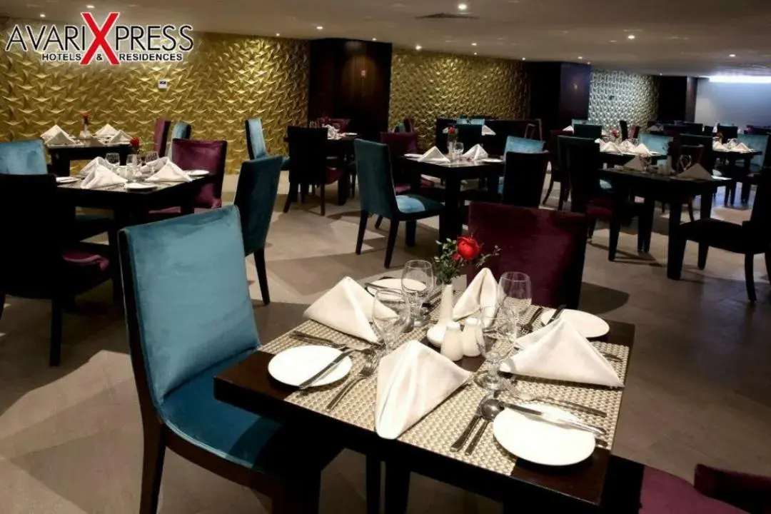 Restaurant/places to eat in Avari Xpress, Islamabad Restaurant/places to eat in Avari Xpress, Islamabad