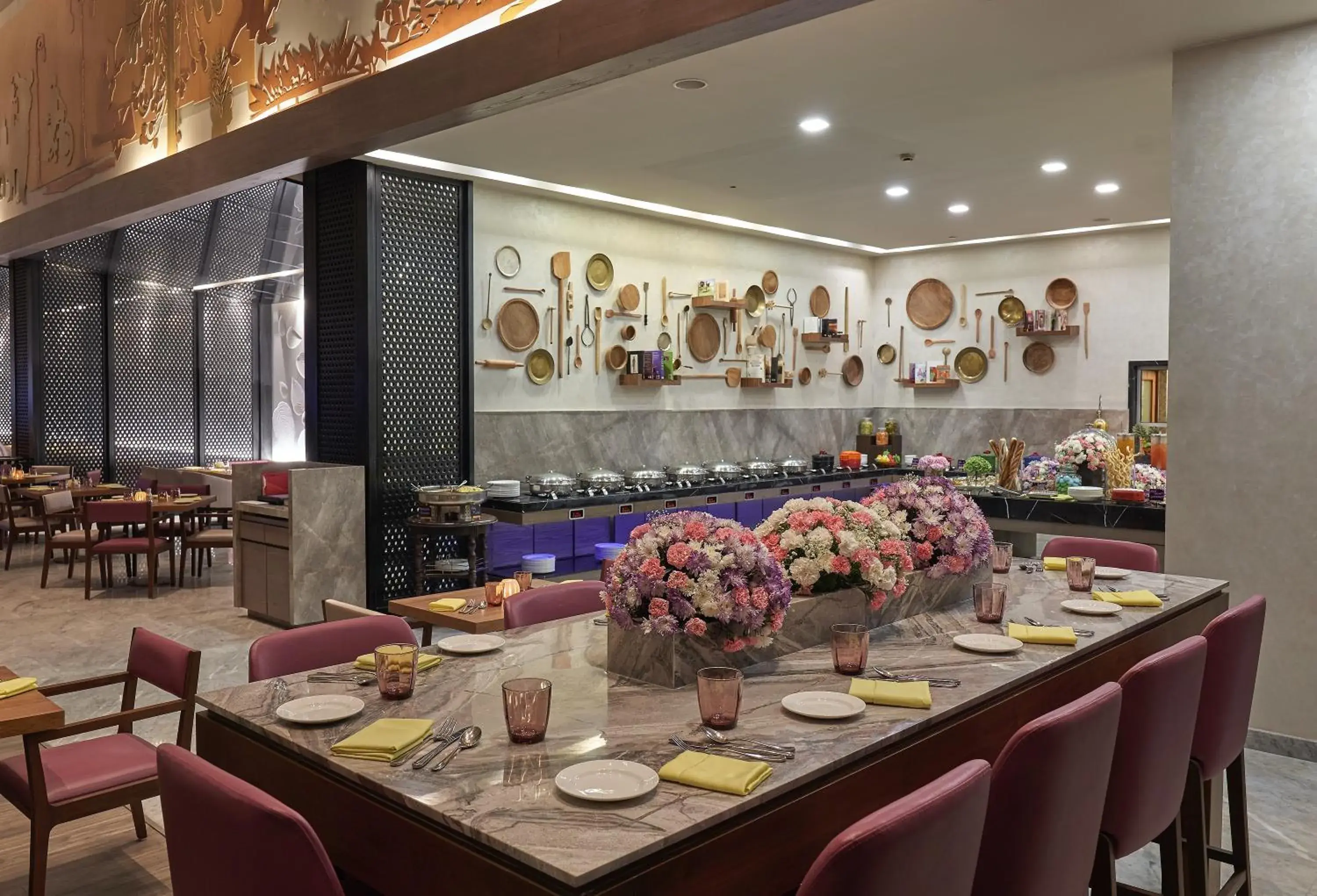 Restaurant/places to eat in Vivanta Kolkata EM Bypass Restaurant/places to eat in Vivanta Kolkata EM Bypass