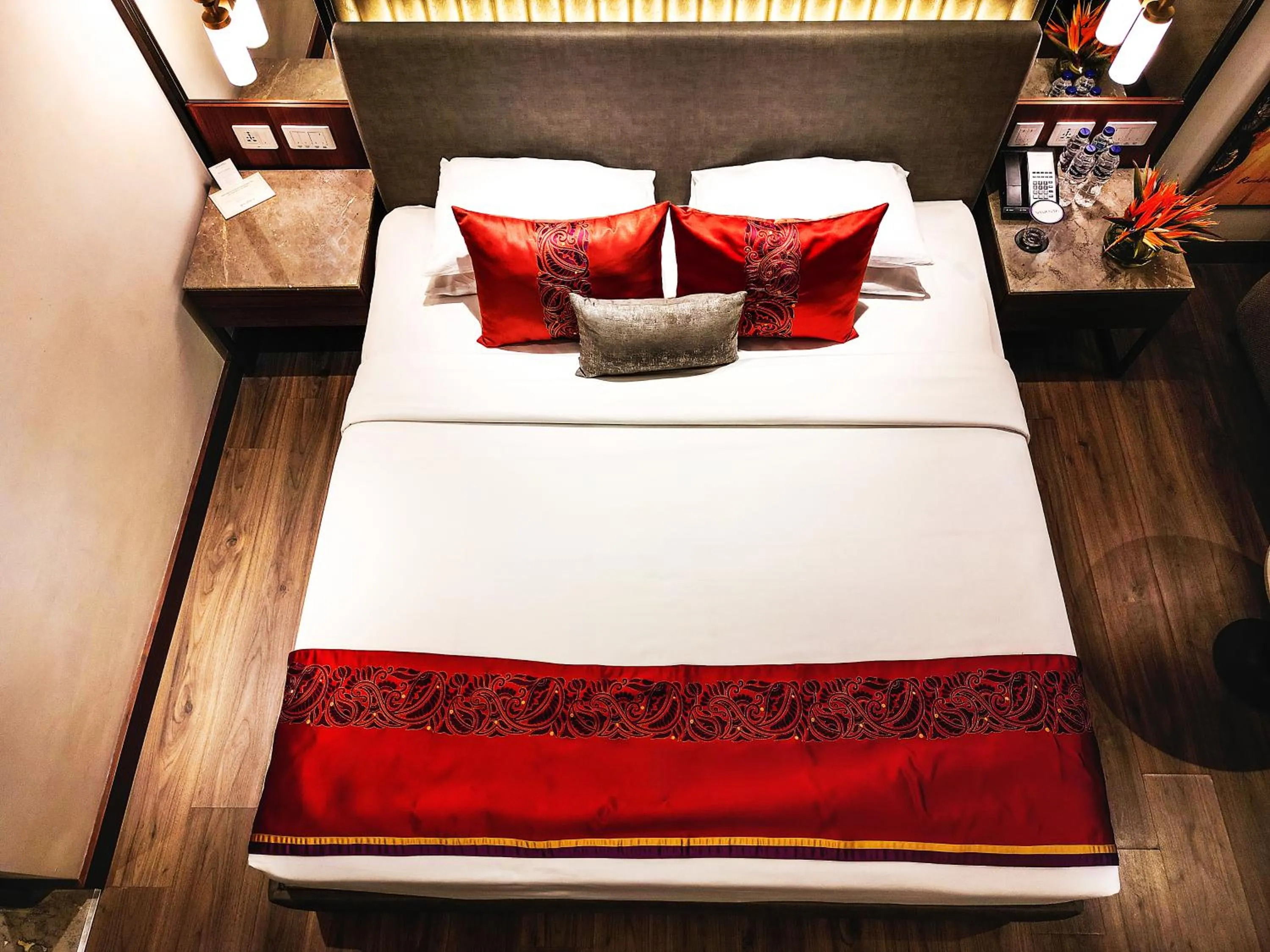 Bedroom, Bed in Vivanta Kolkata EM Bypass