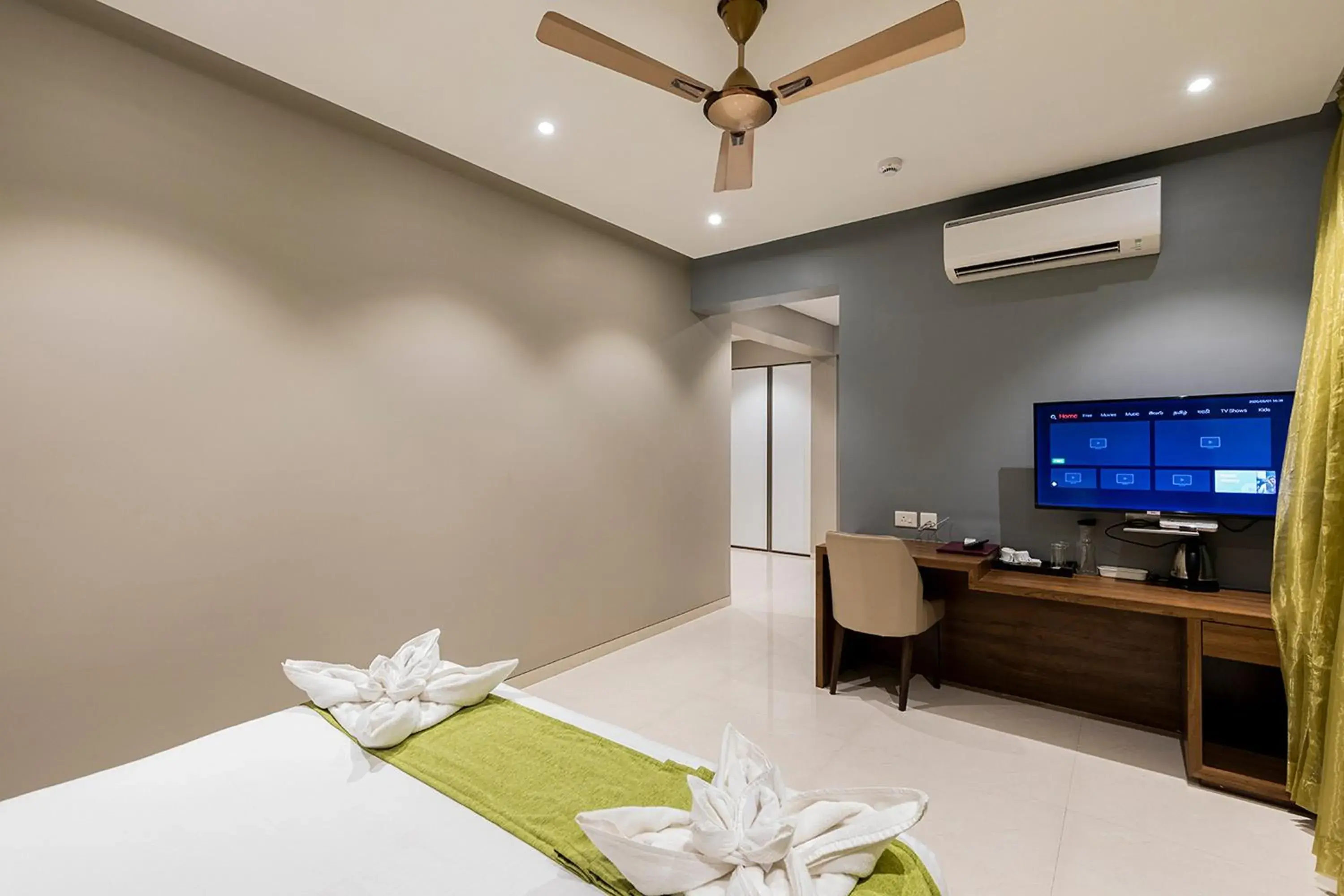 Bed in Hotel Seven Oaks Bed in Hotel Seven Oaks