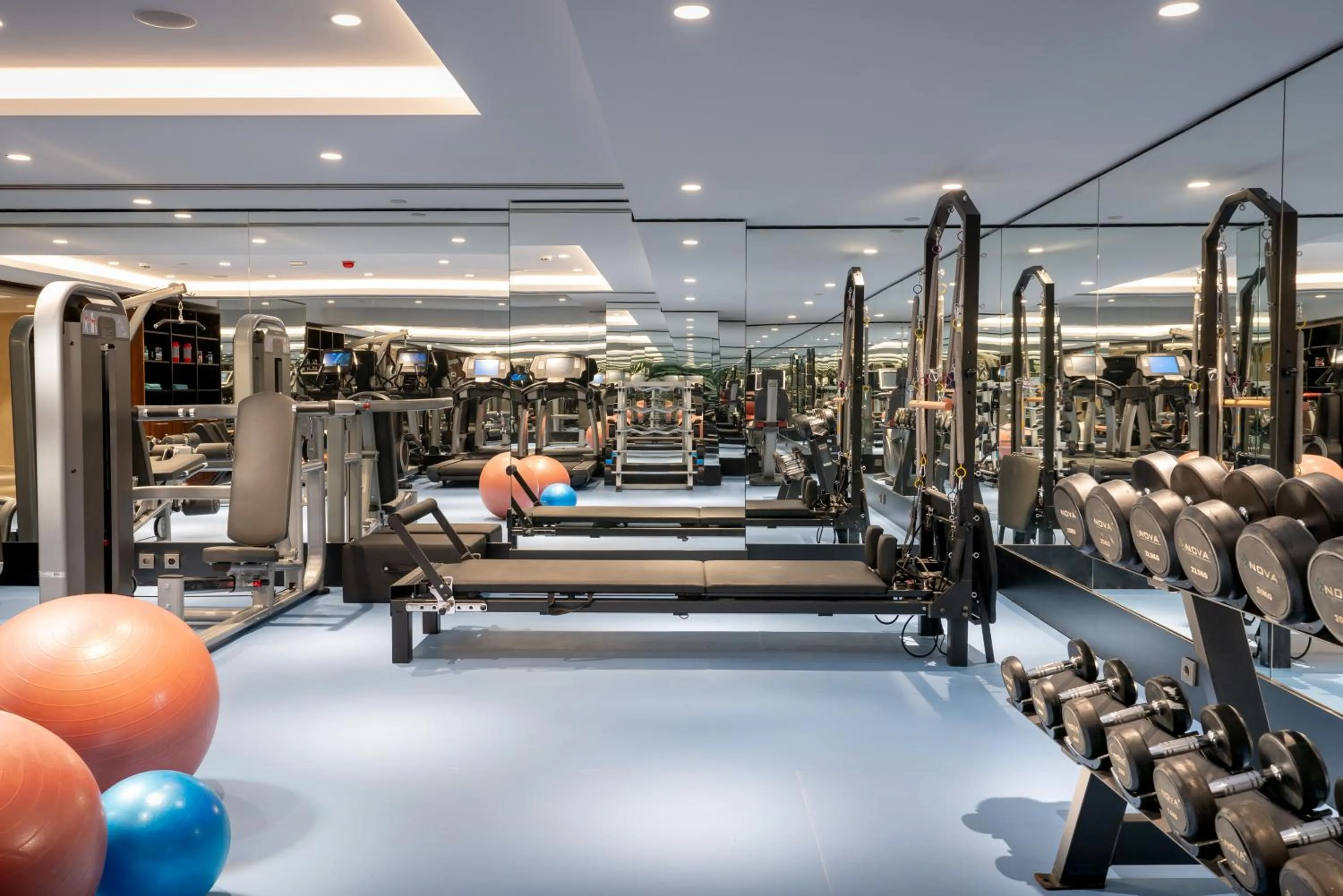 Fitness centre/facilities in Radisson Blu Hotel, Sakarya