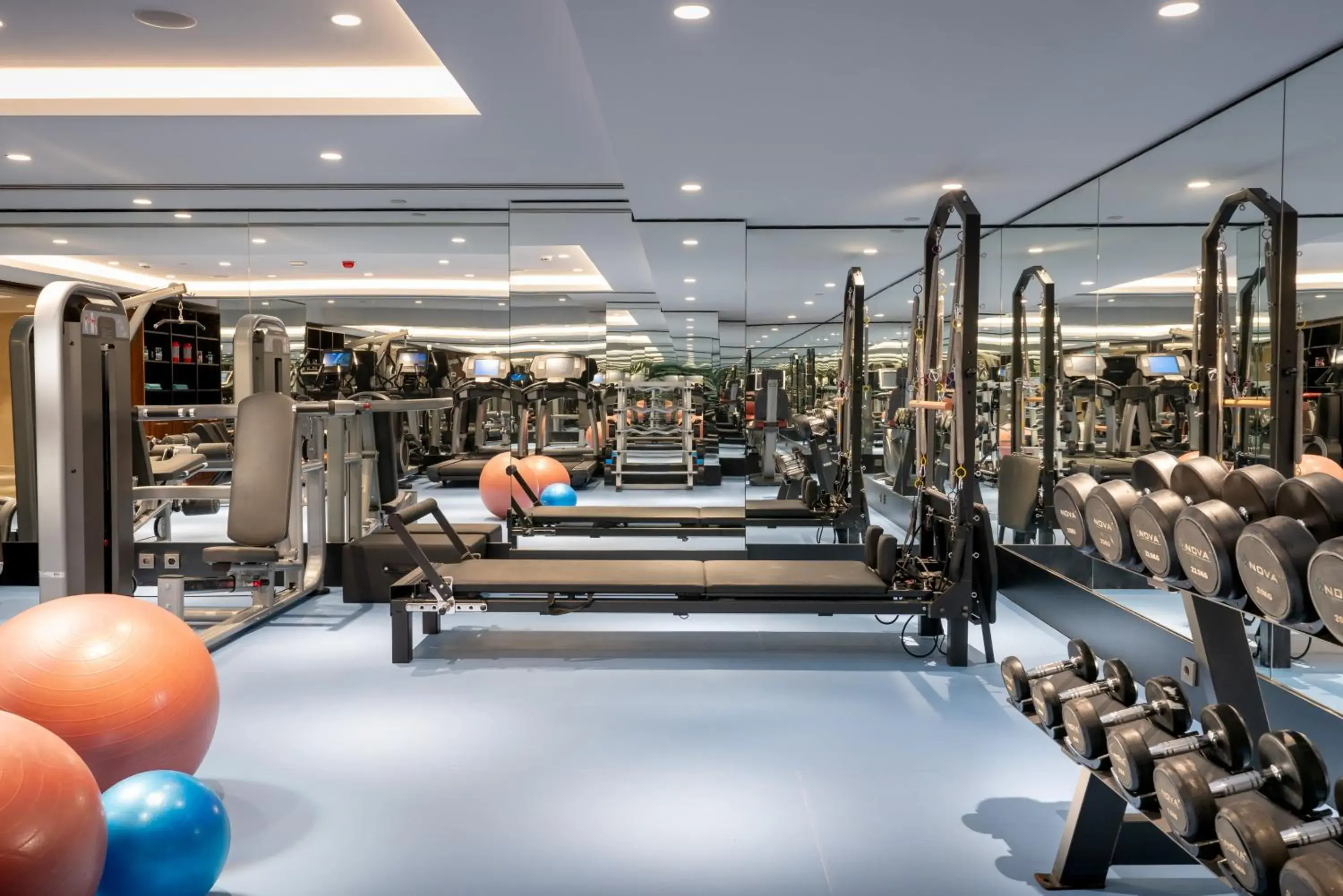 Fitness centre/facilities in Radisson Blu Hotel, Sakarya Fitness centre/facilities in Radisson Blu Hotel, Sakarya