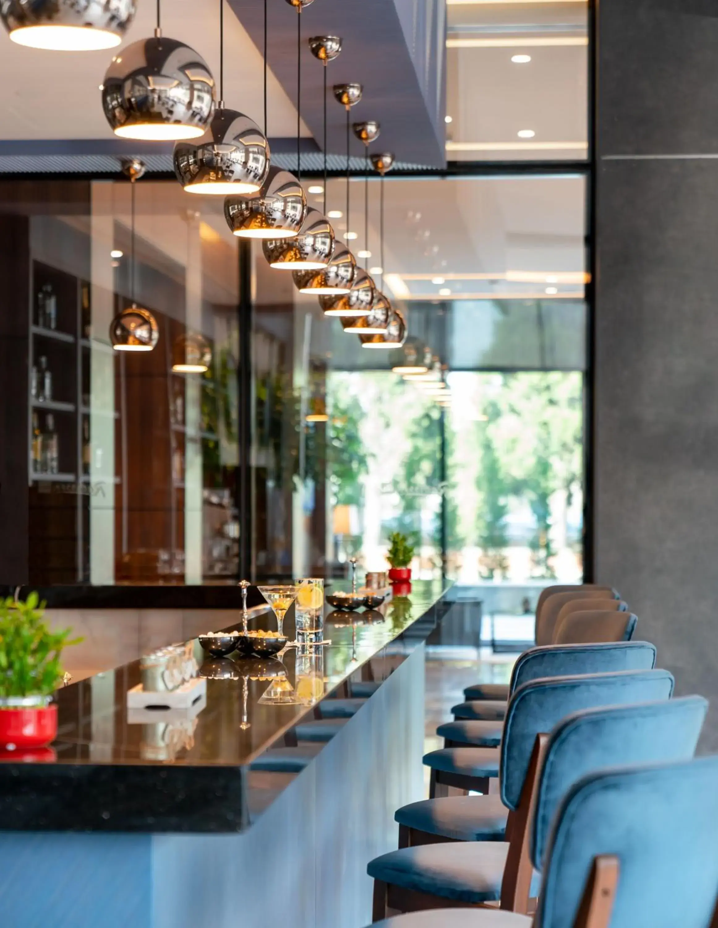 Lounge or bar in Radisson Blu Hotel, Sakarya Lounge or bar in Radisson Blu Hotel, Sakarya