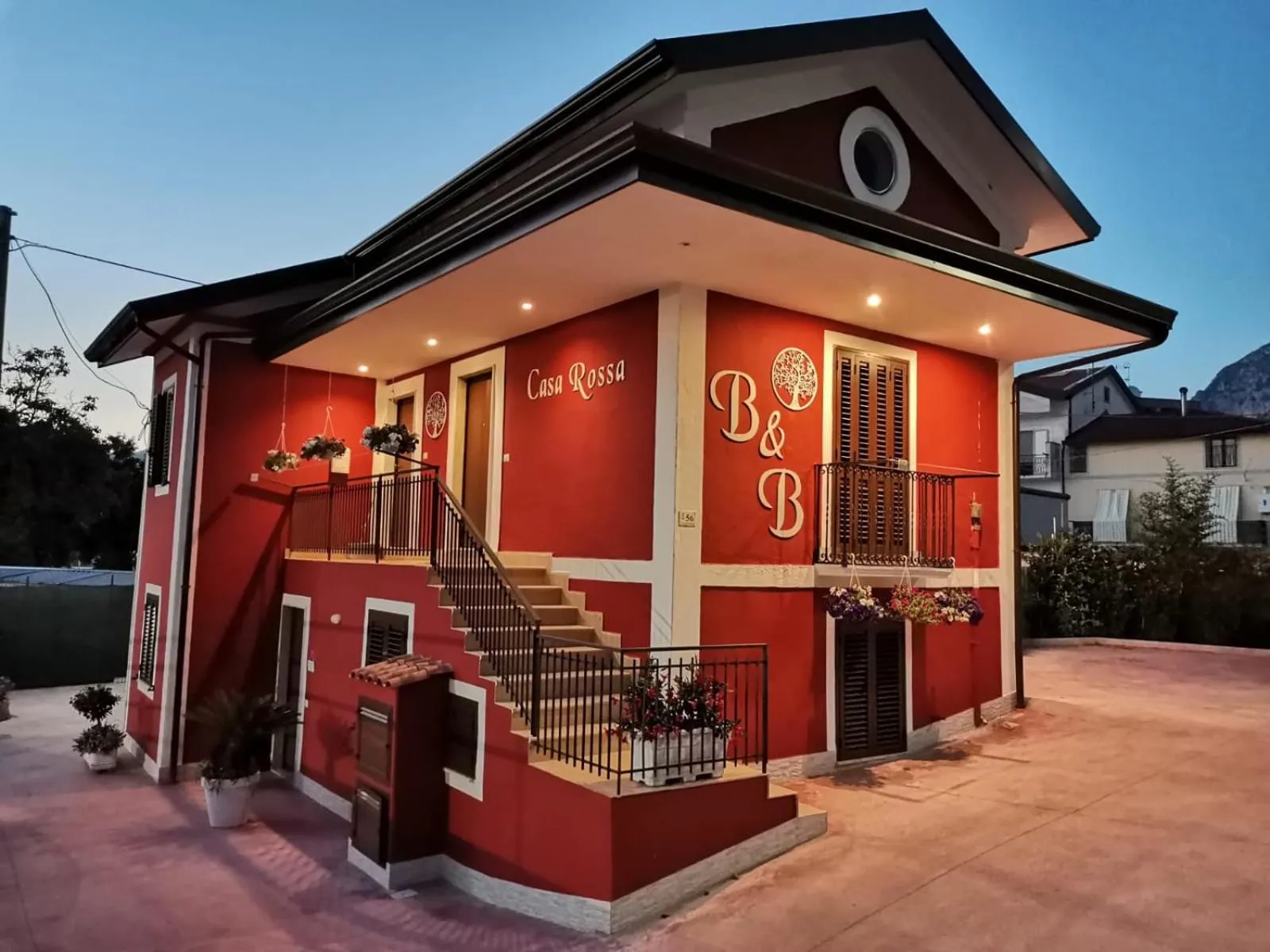 Property building in B&b Casa Rossa