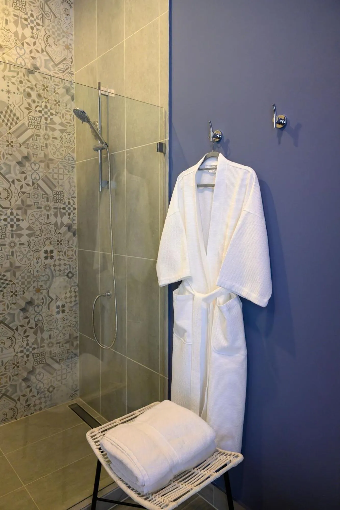Shower in Lapazul Boutique Hotel