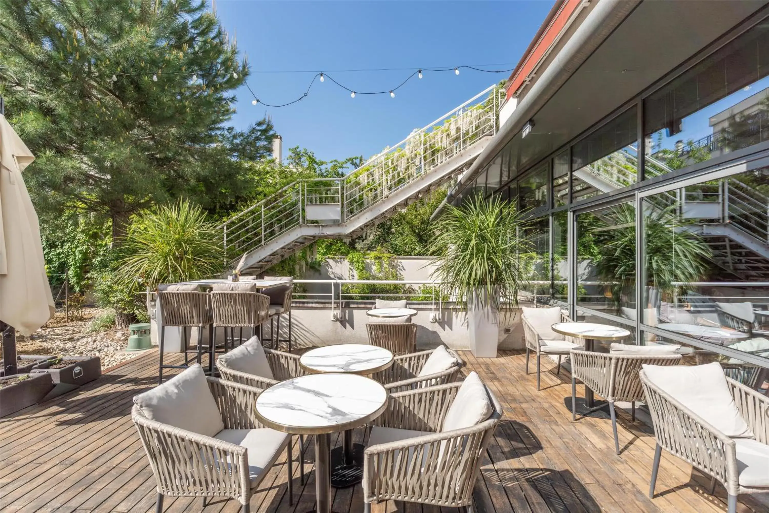 Restaurant/places to eat in Radisson Blu Hotel, Paris Boulogne Restaurant/places to eat in Radisson Blu Hotel, Paris Boulogne