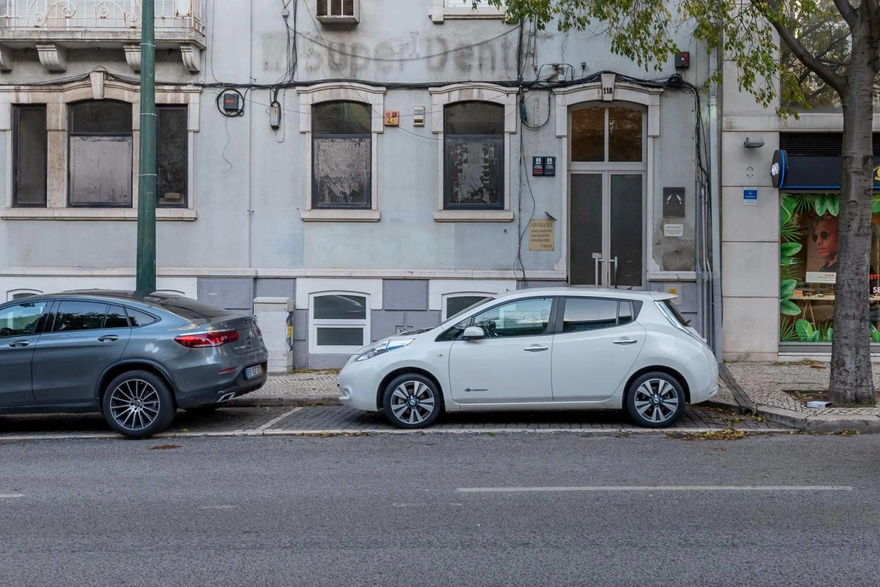 Facade/entrance in Seven Dreams Suites