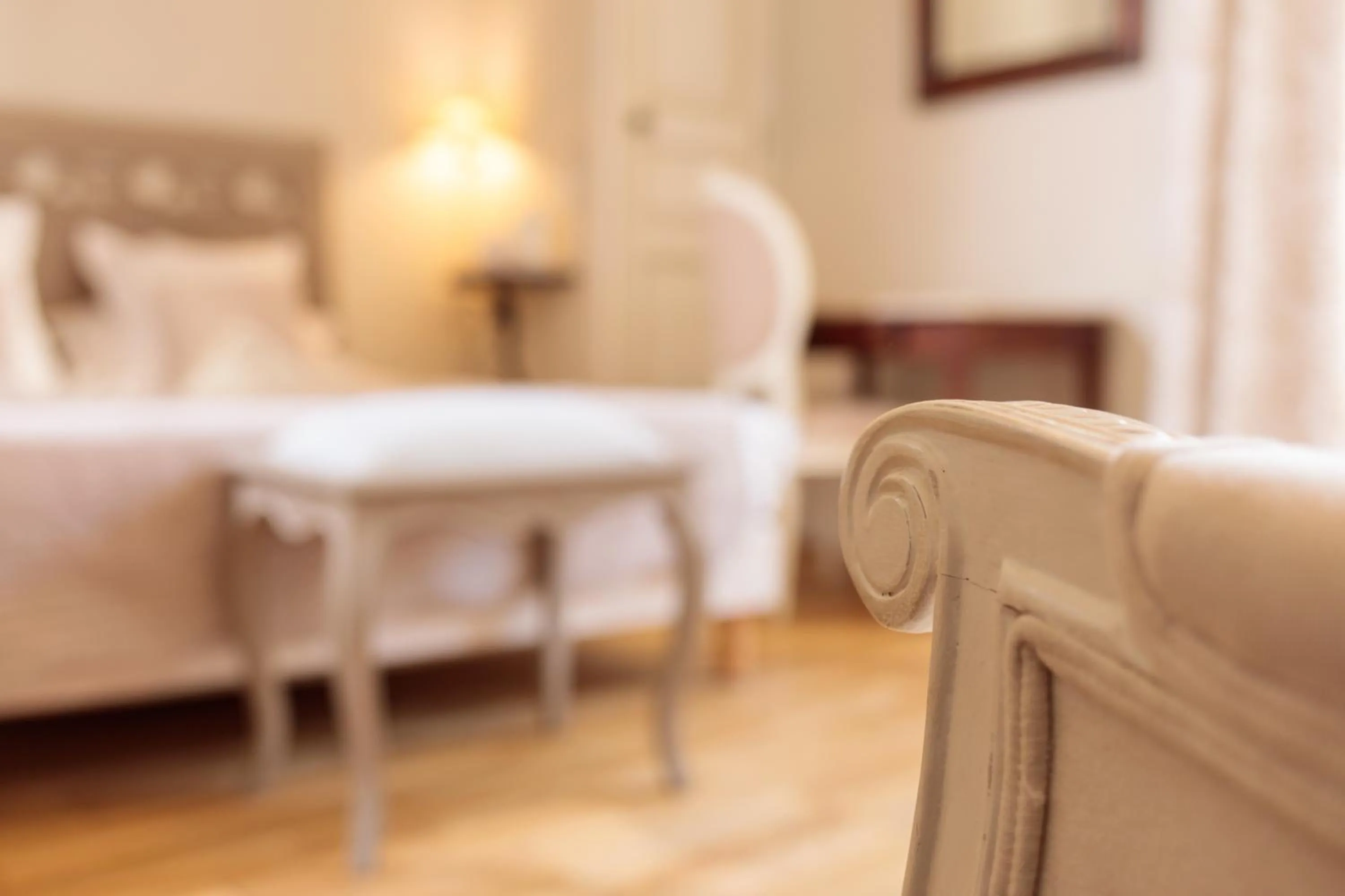 Bedroom, Bed in Hôtel De L'Amphithéâtre