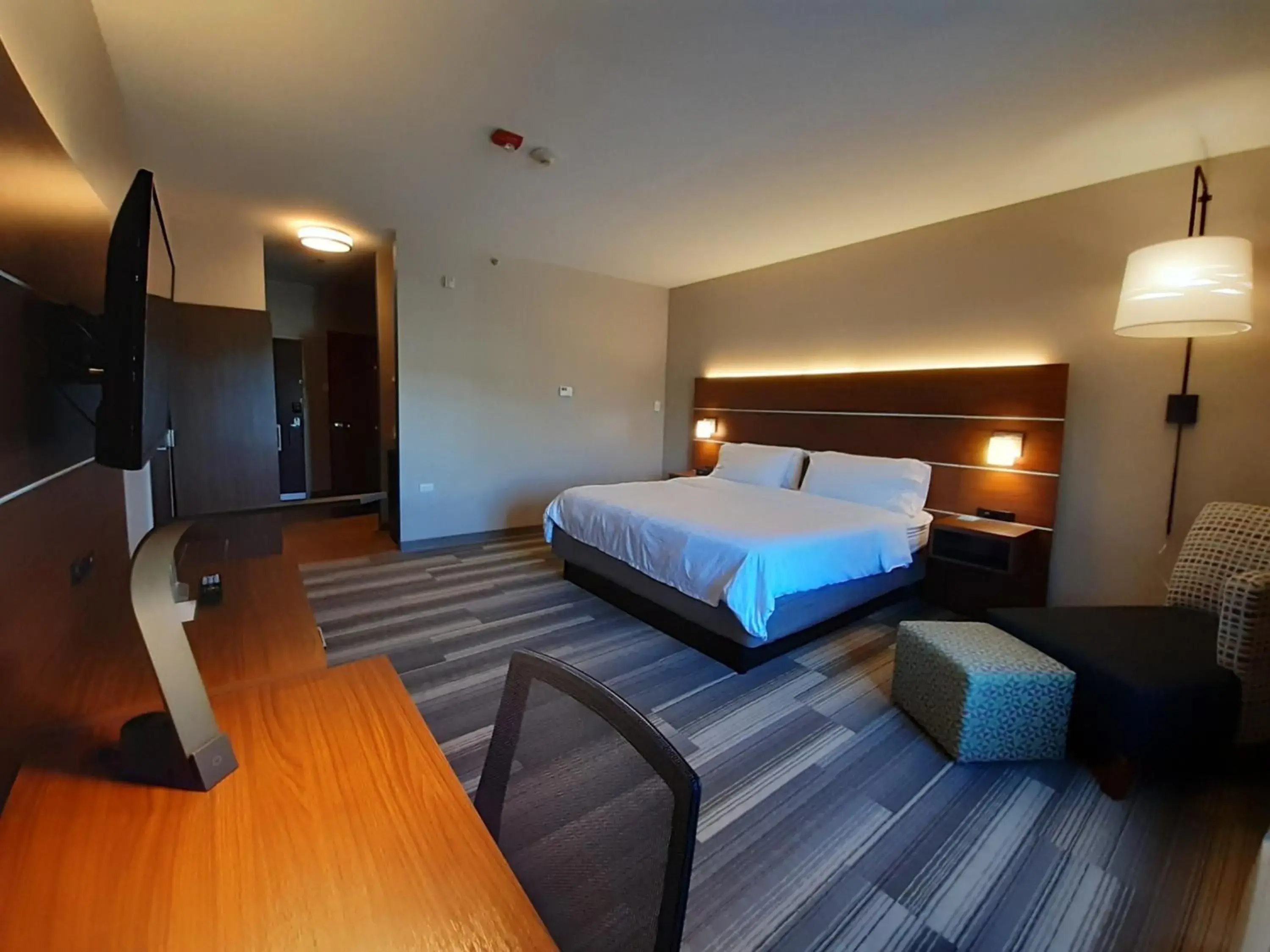 Photo of the whole room, Bed in Holiday Inn Express Trincity by IHG Photo of the whole room, Bed in Holiday Inn Express Trincity by IHG