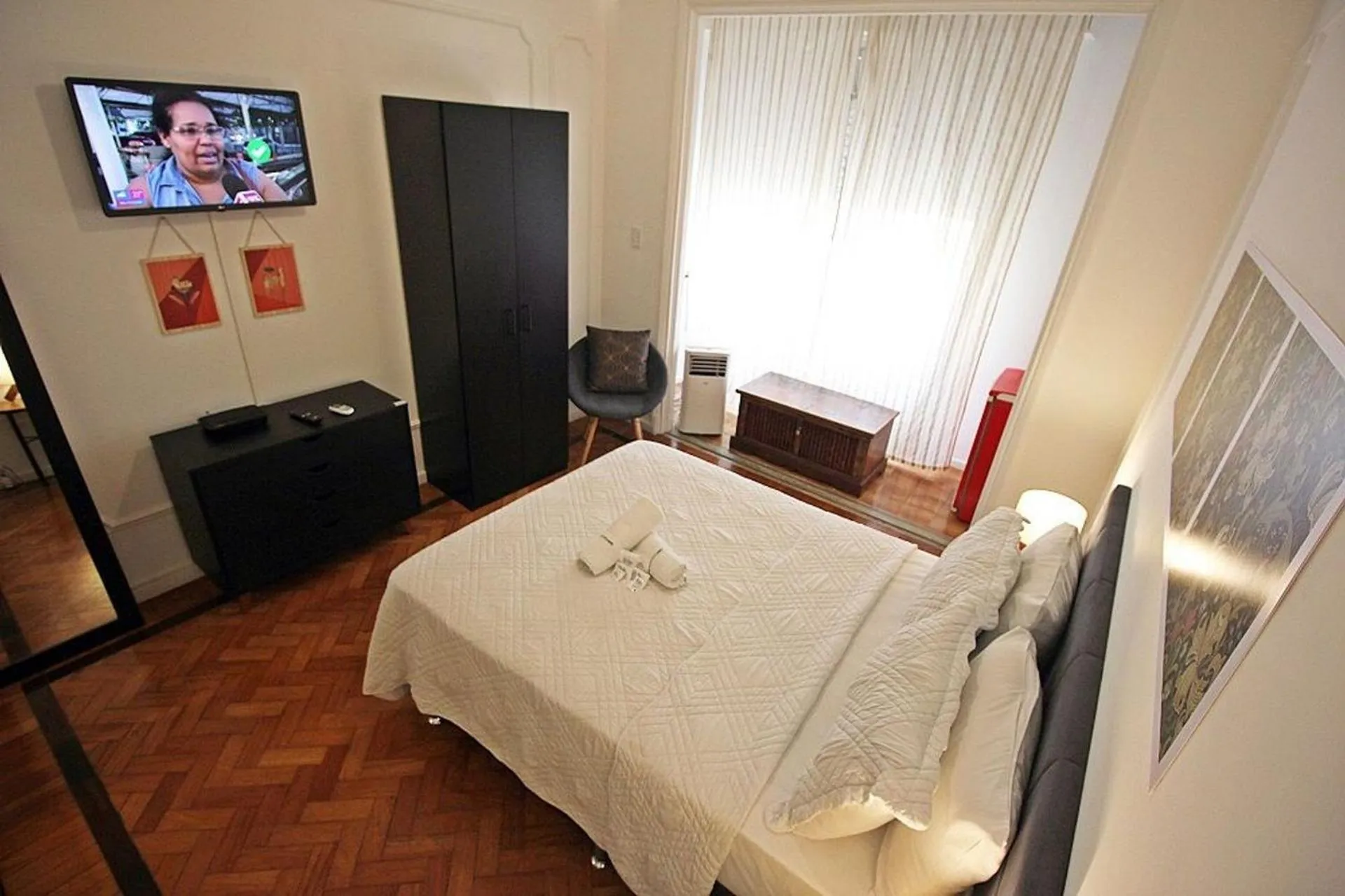 Bedroom, Bed in Rio Spot Homes vintage C051