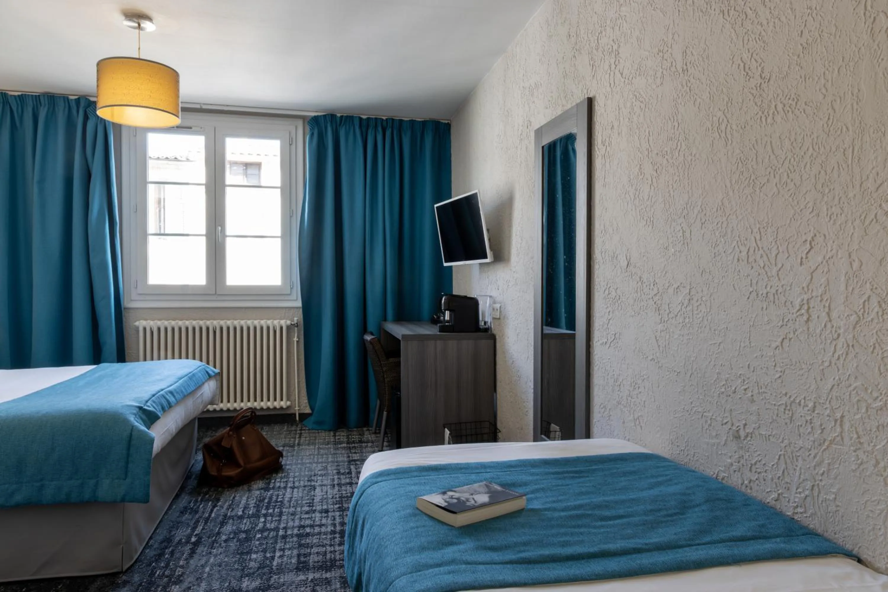 Bedroom, Bed in Hôtel Fesch & Spa