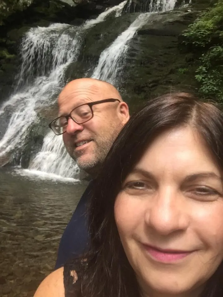 Off site in Roscoe Cabin Pet friendly