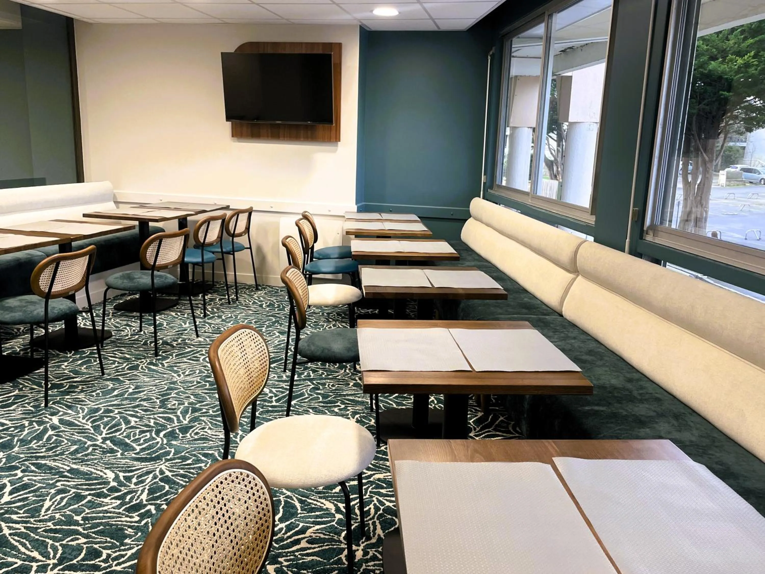 Le Crystal Dinard, Sure Hotel Collection by Best Western