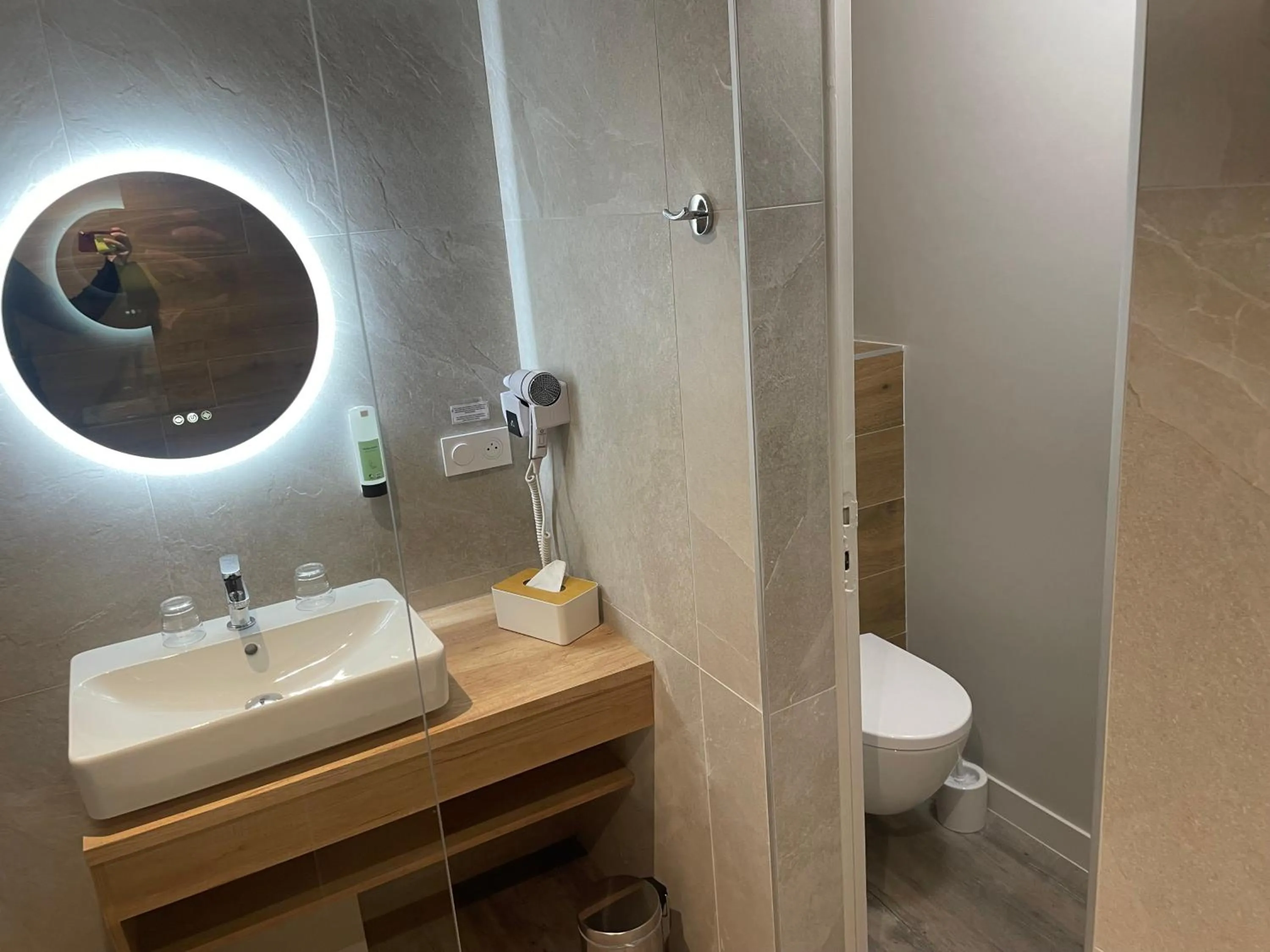 Le Crystal Dinard, Sure Hotel Collection by Best Western