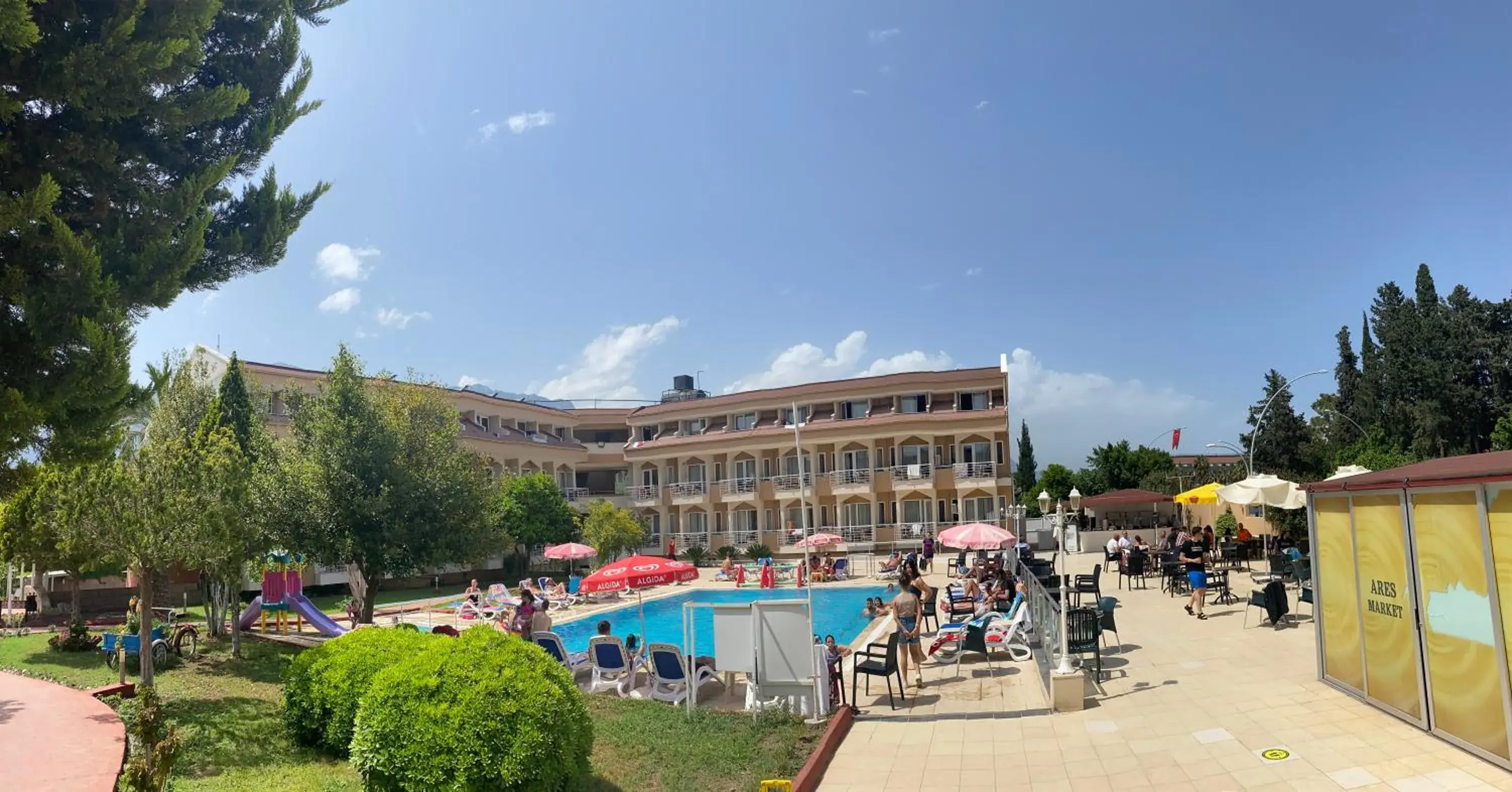 Swimming pool in Ares Dream Hotel Swimming pool in Ares Dream Hotel