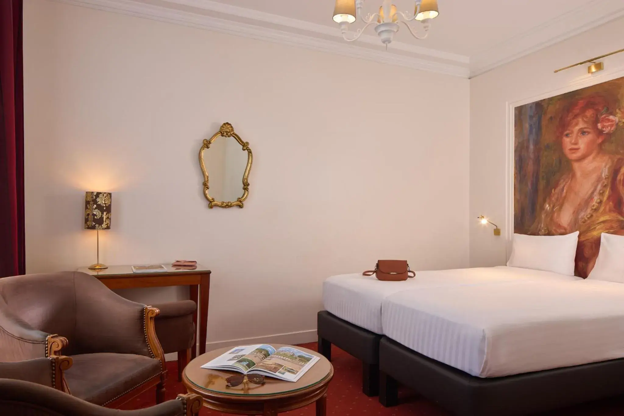 Superior Twin Room in Timhotel Tour Montparnasse Superior Twin Room in Timhotel Tour Montparnasse