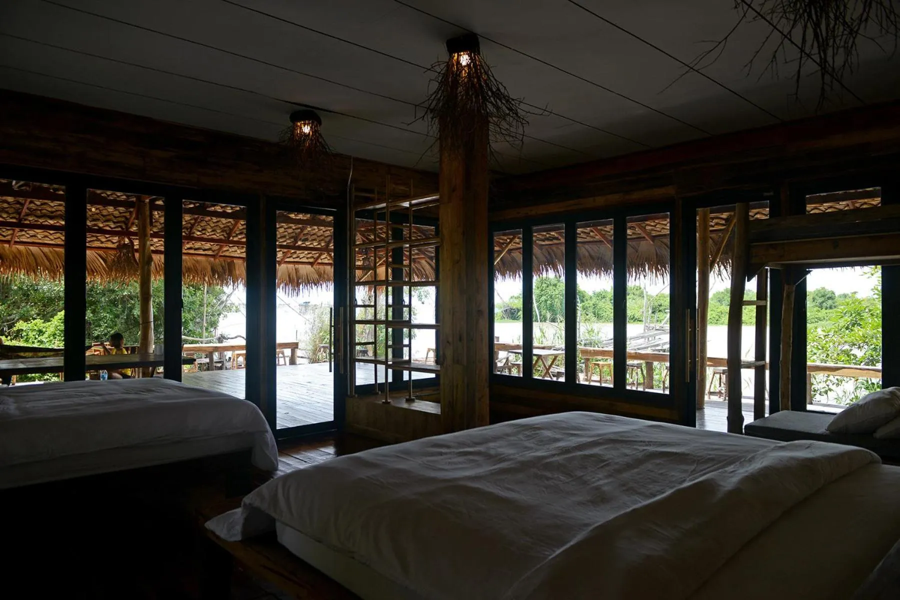 Photo of the whole room, Bed in Baan​ Tonlamphu​ Pakpra