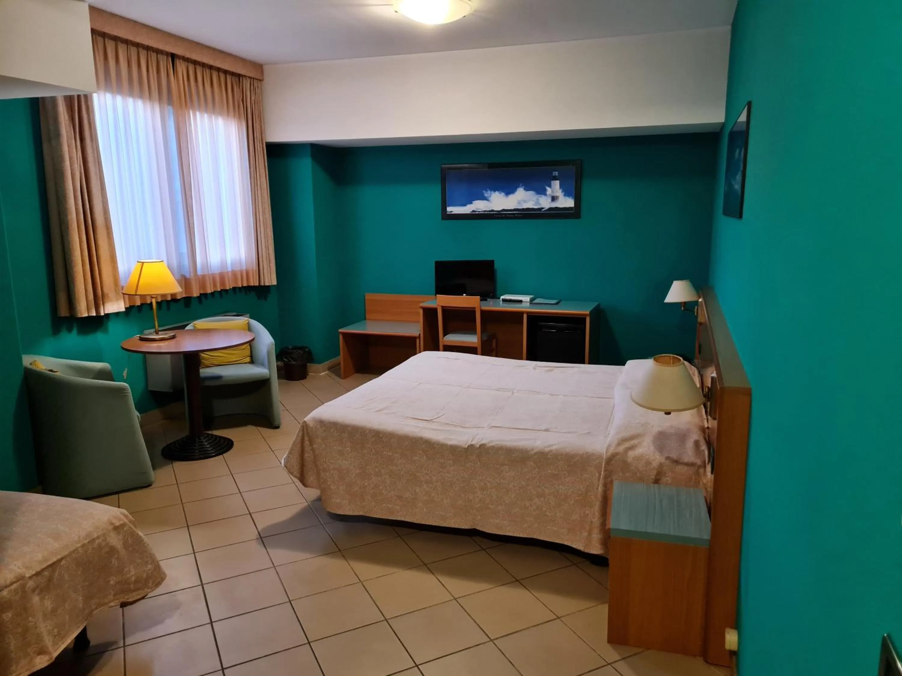 Photo of the whole room, Bed in Modo Hotel