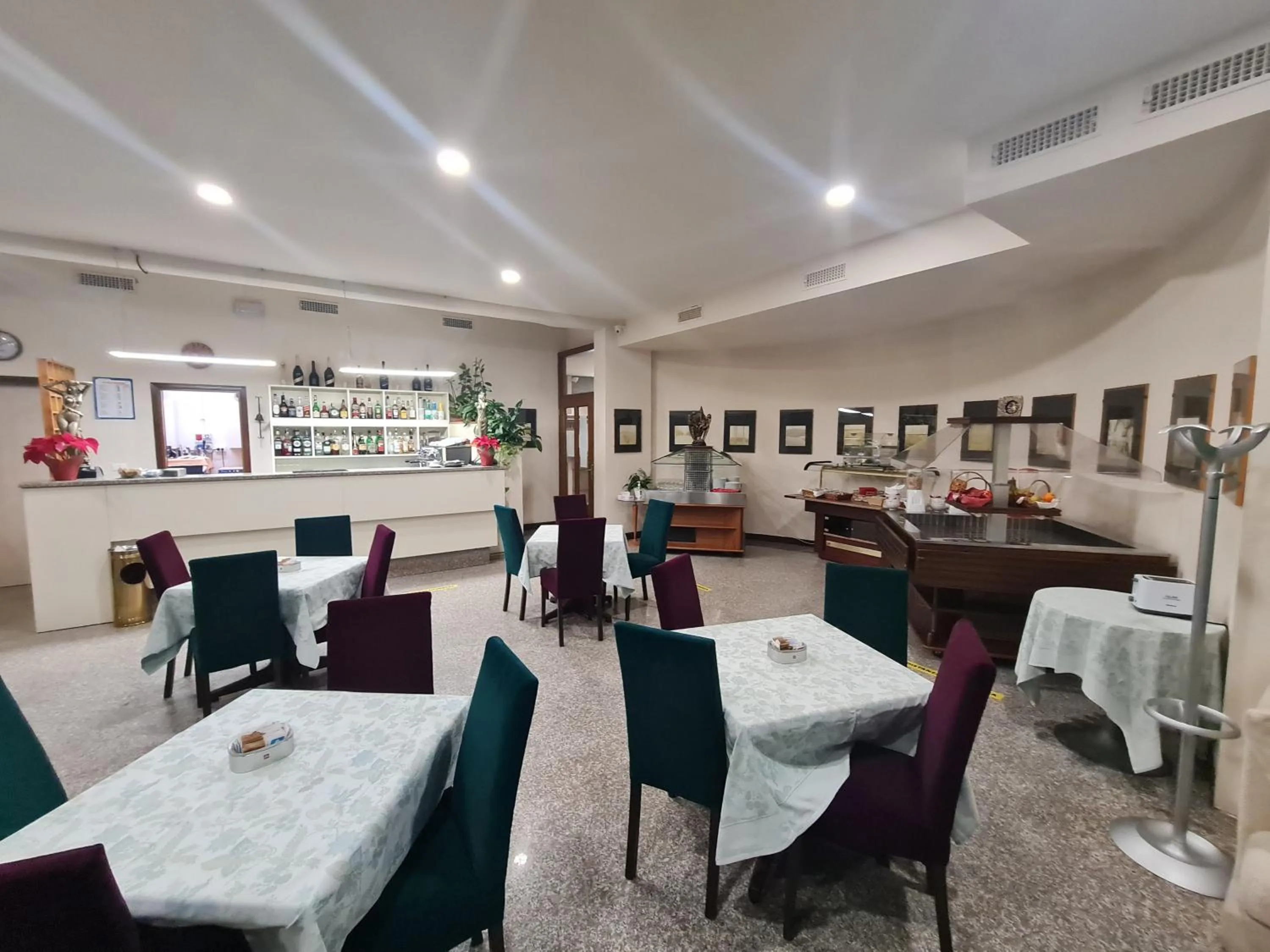 Breakfast in Modo Hotel