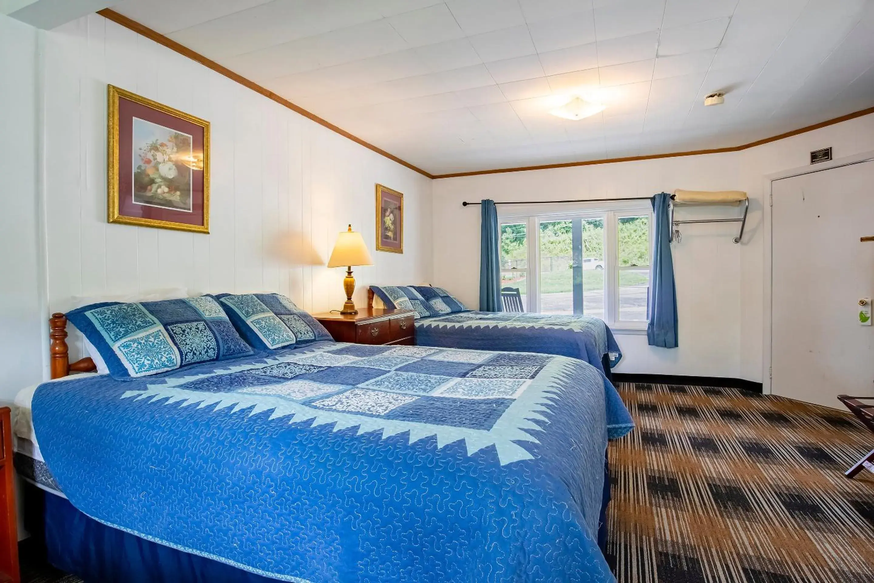 Bedroom, Bed in Lloyd's On The River Country Inn By Oyo Bedroom, Bed in Lloyd's On The River Country Inn By Oyo