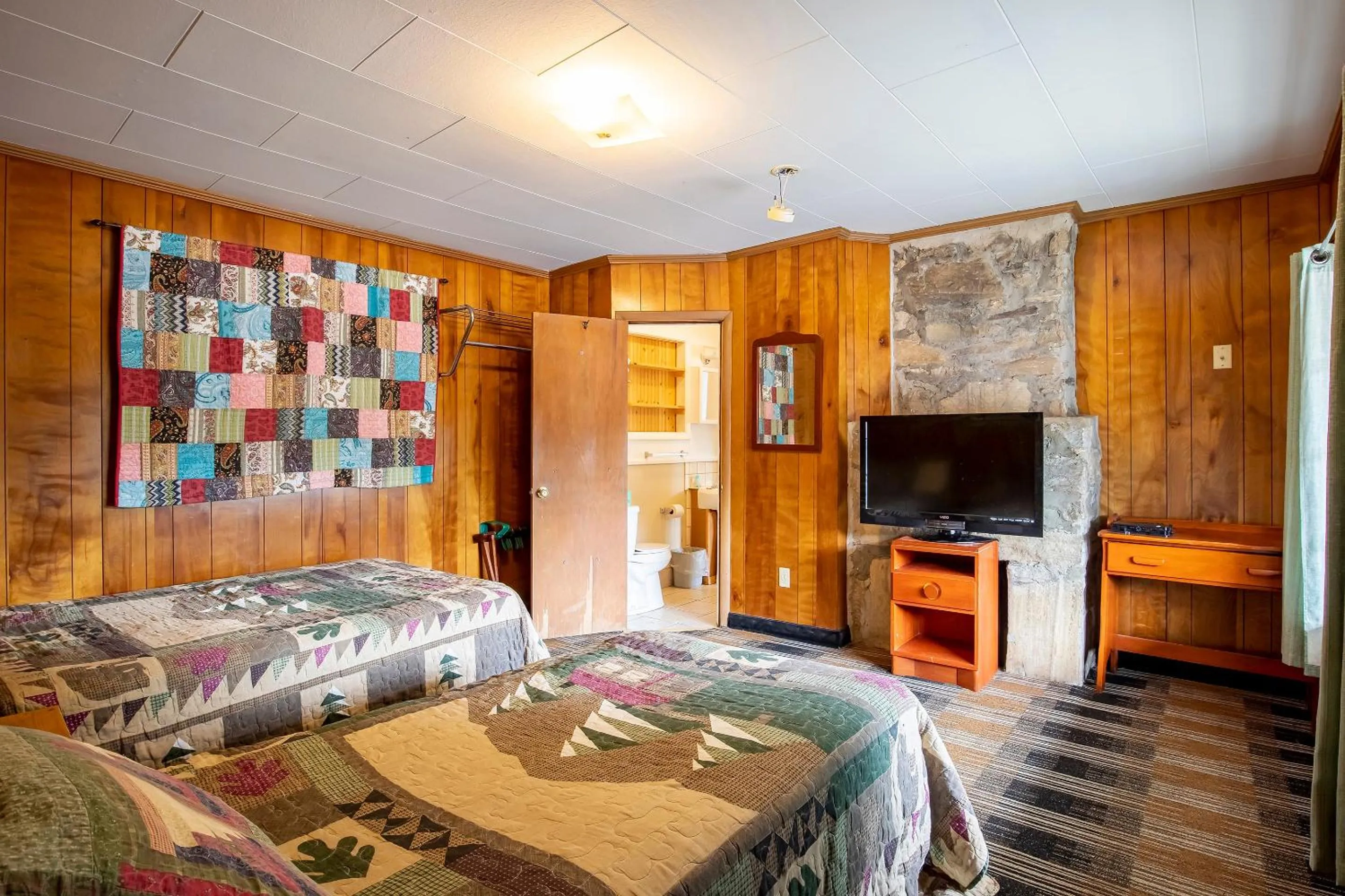 Bedroom, Bed in Lloyd's On The River Country Inn By Oyo