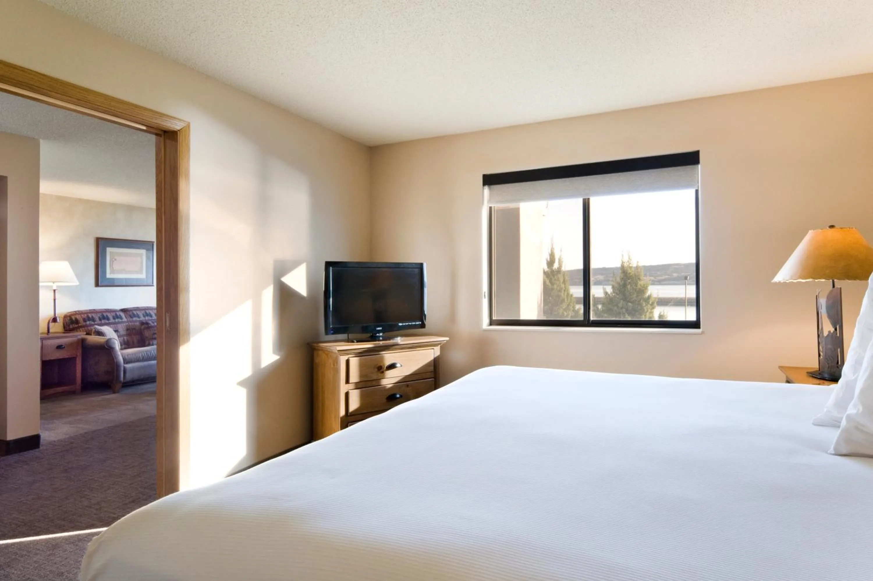 Bed in Cedar Shore Resort