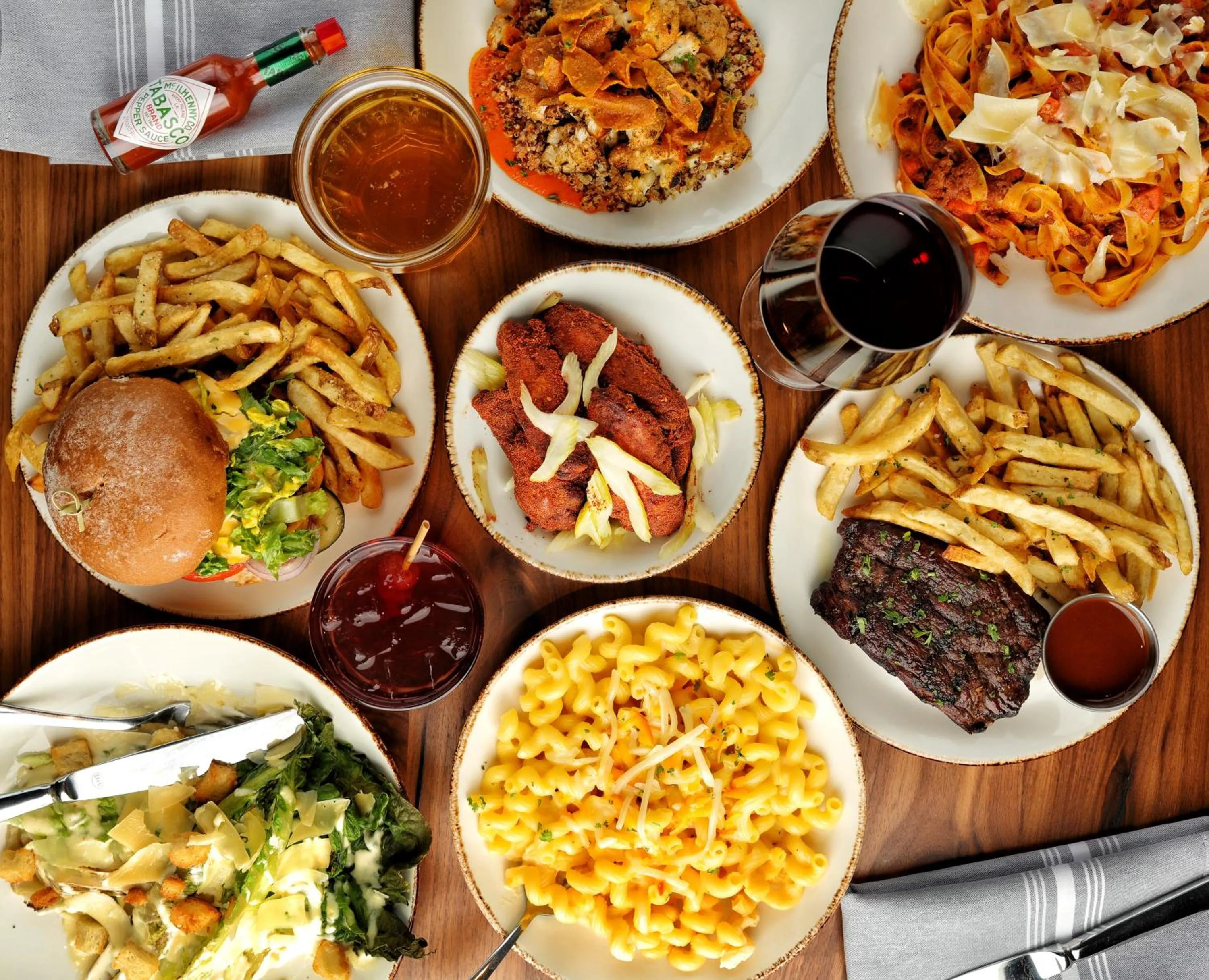 Restaurant/places to eat in Eurostars Magnificent Mile