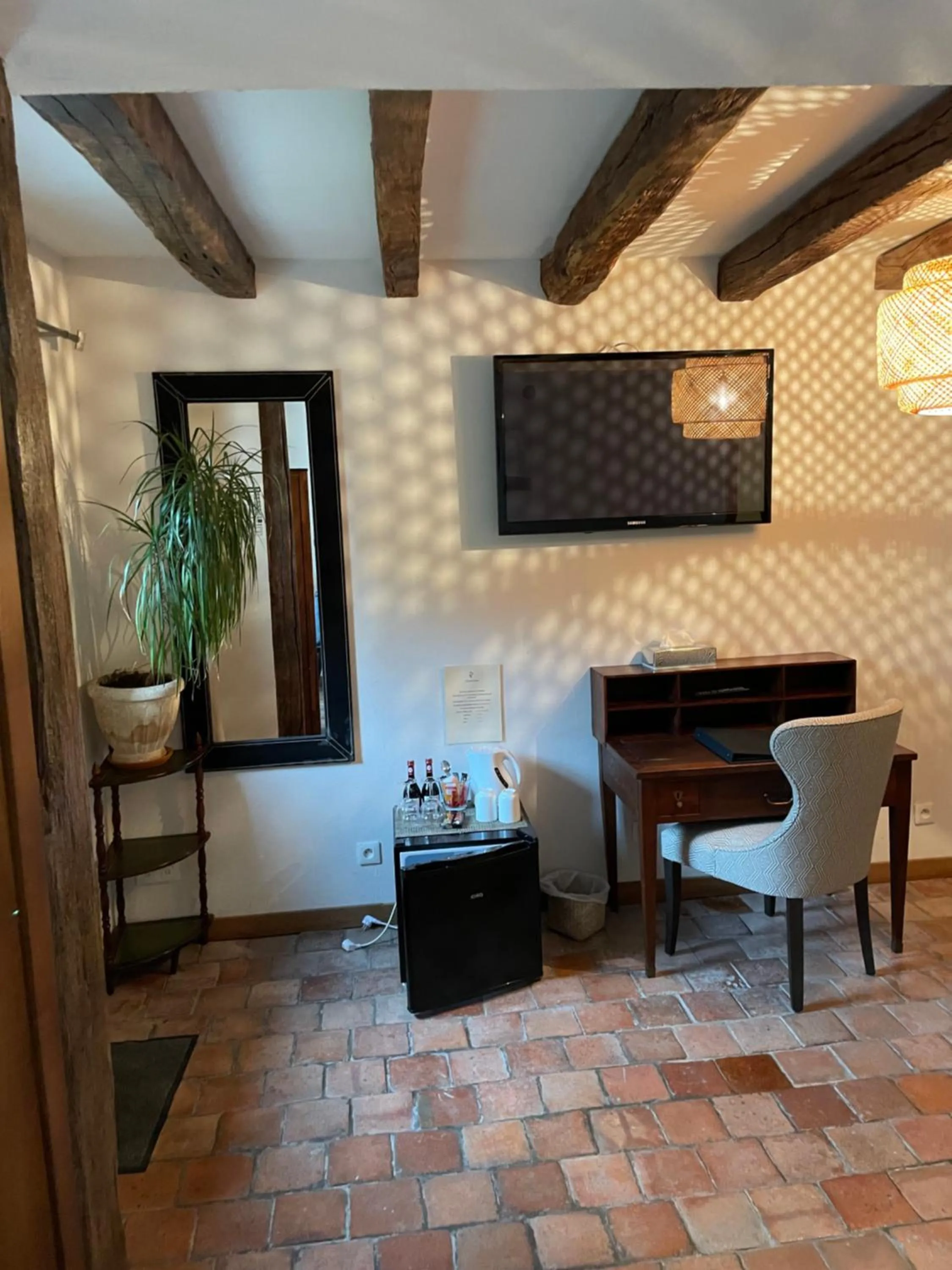 Bedroom in Hotel L'Aunette Cottage