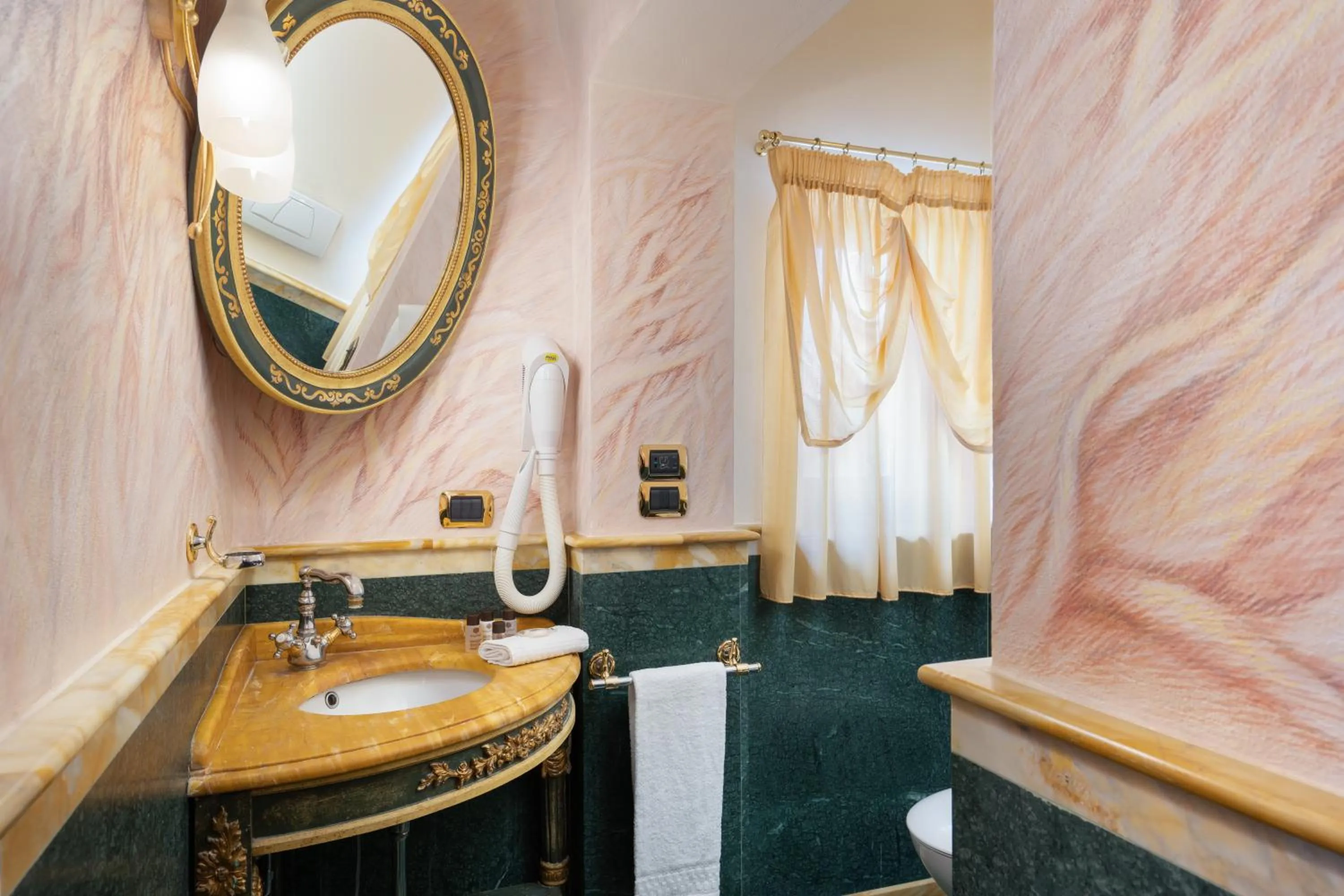 Bathroom in Relais Villa Bianca