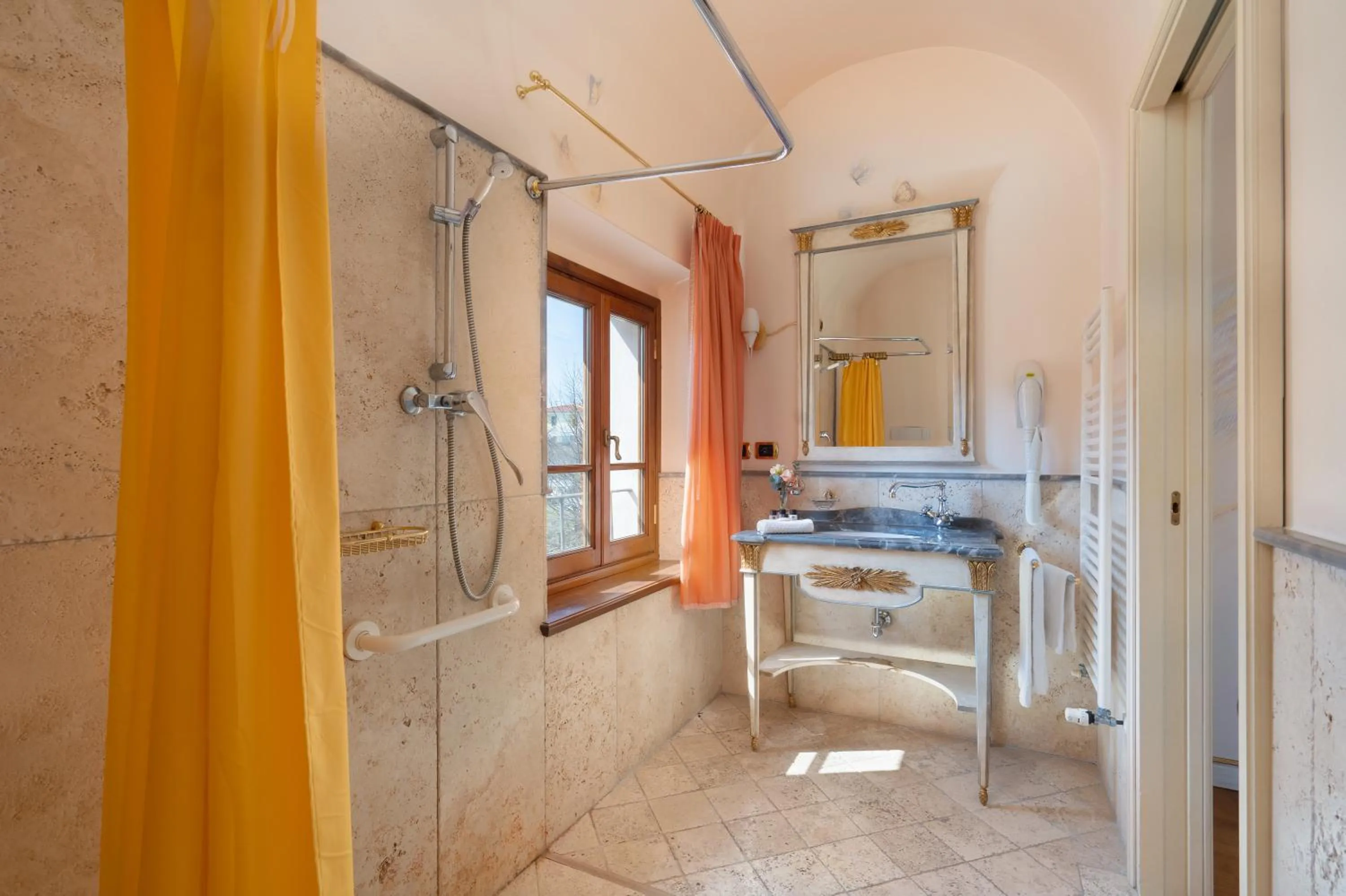 Bathroom in Relais Villa Bianca