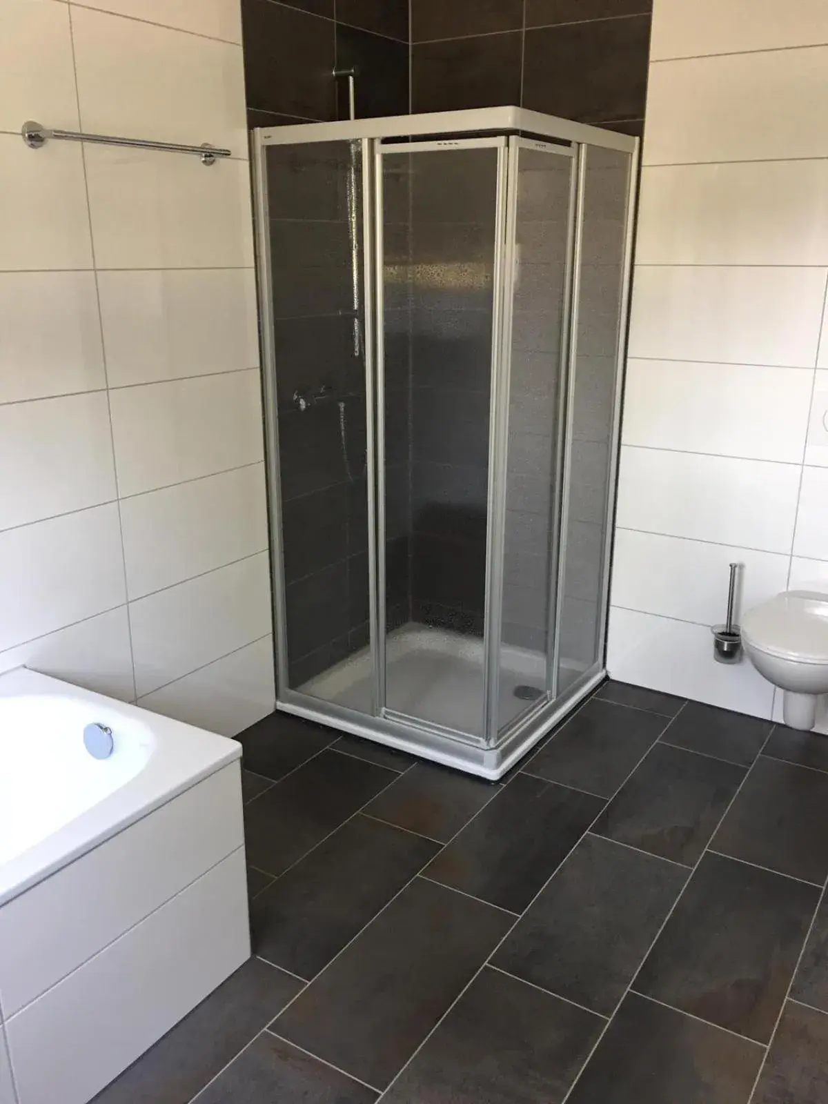 Double Room with Private Bathroom - single occupancy in Haus am Parc Double Room with Private Bathroom - single occupancy in Haus am Parc