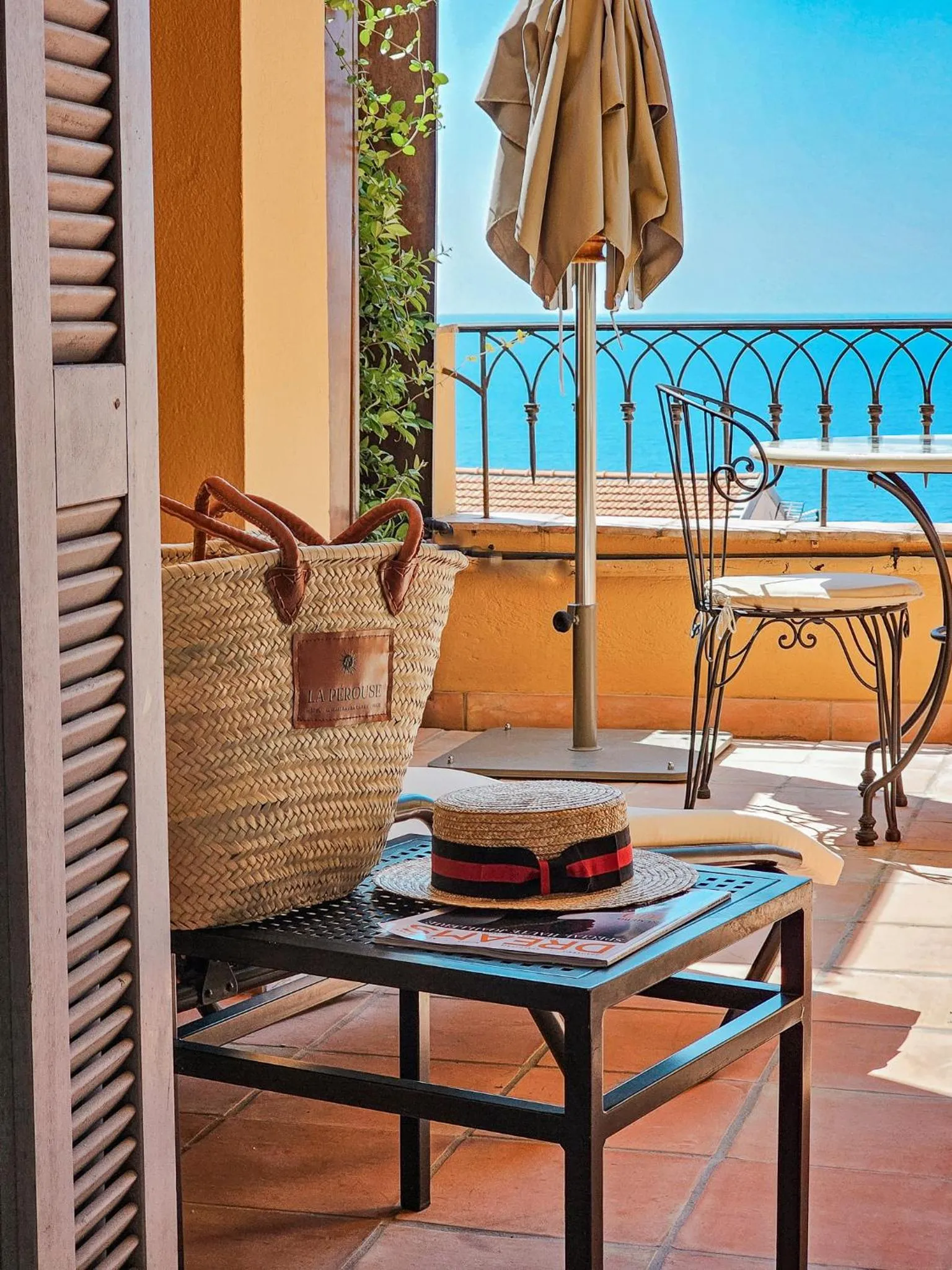 Hôtel La Pérouse Nice Baie des Anges