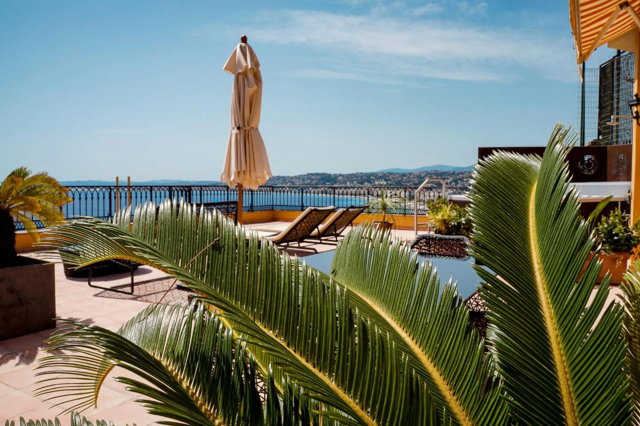 Hôtel La Pérouse Nice Baie des Anges