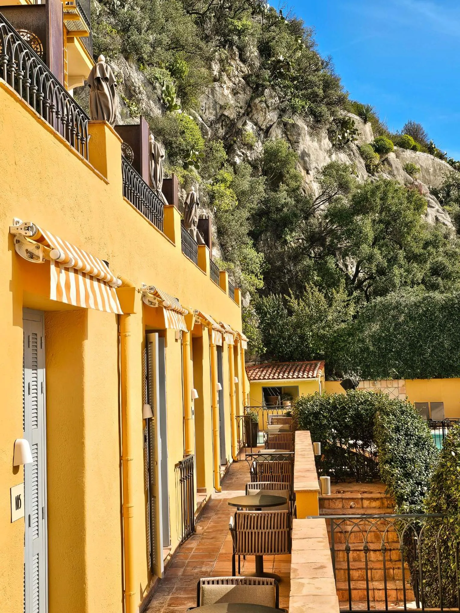 Hôtel La Pérouse Nice Baie des Anges