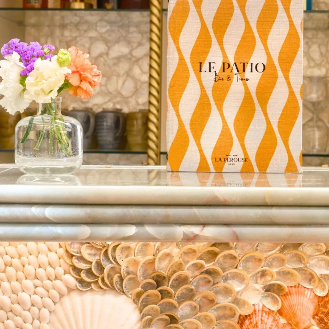 Hôtel La Pérouse Nice Baie des Anges