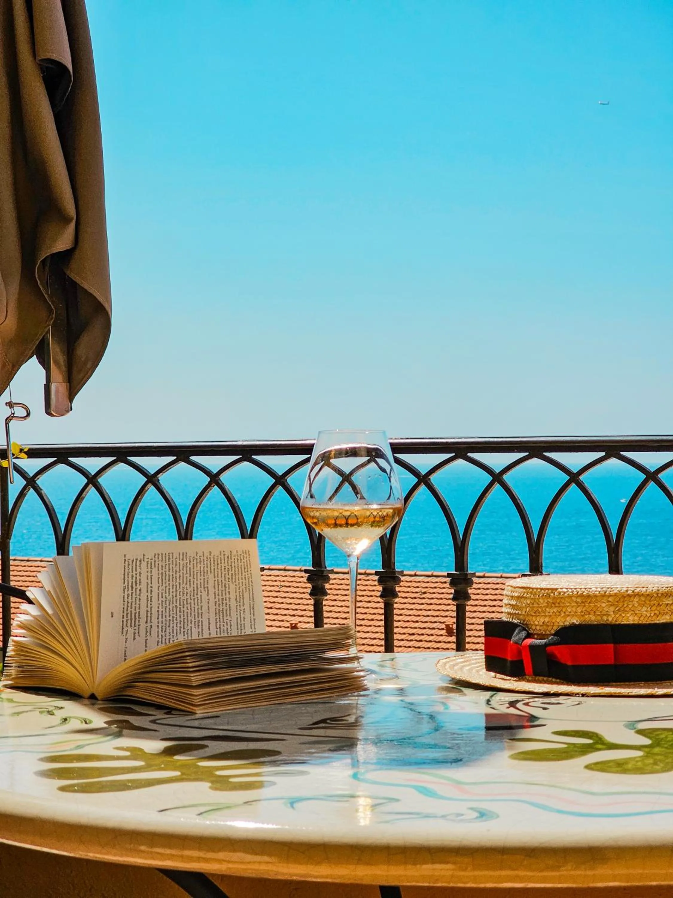 Hôtel La Pérouse Nice Baie des Anges