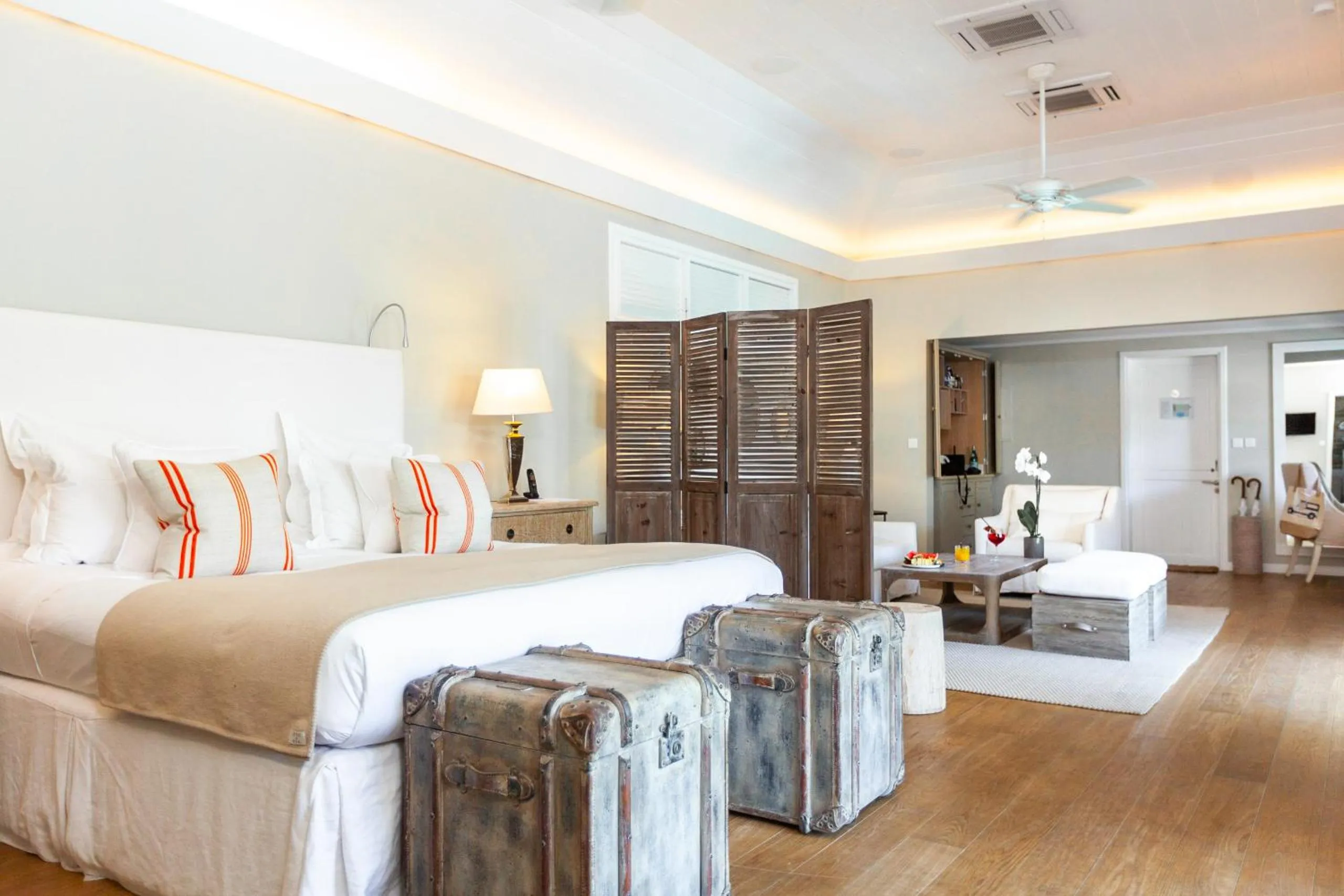 Photo of the whole room, Bed in Le Toiny Hotel & Beach Club