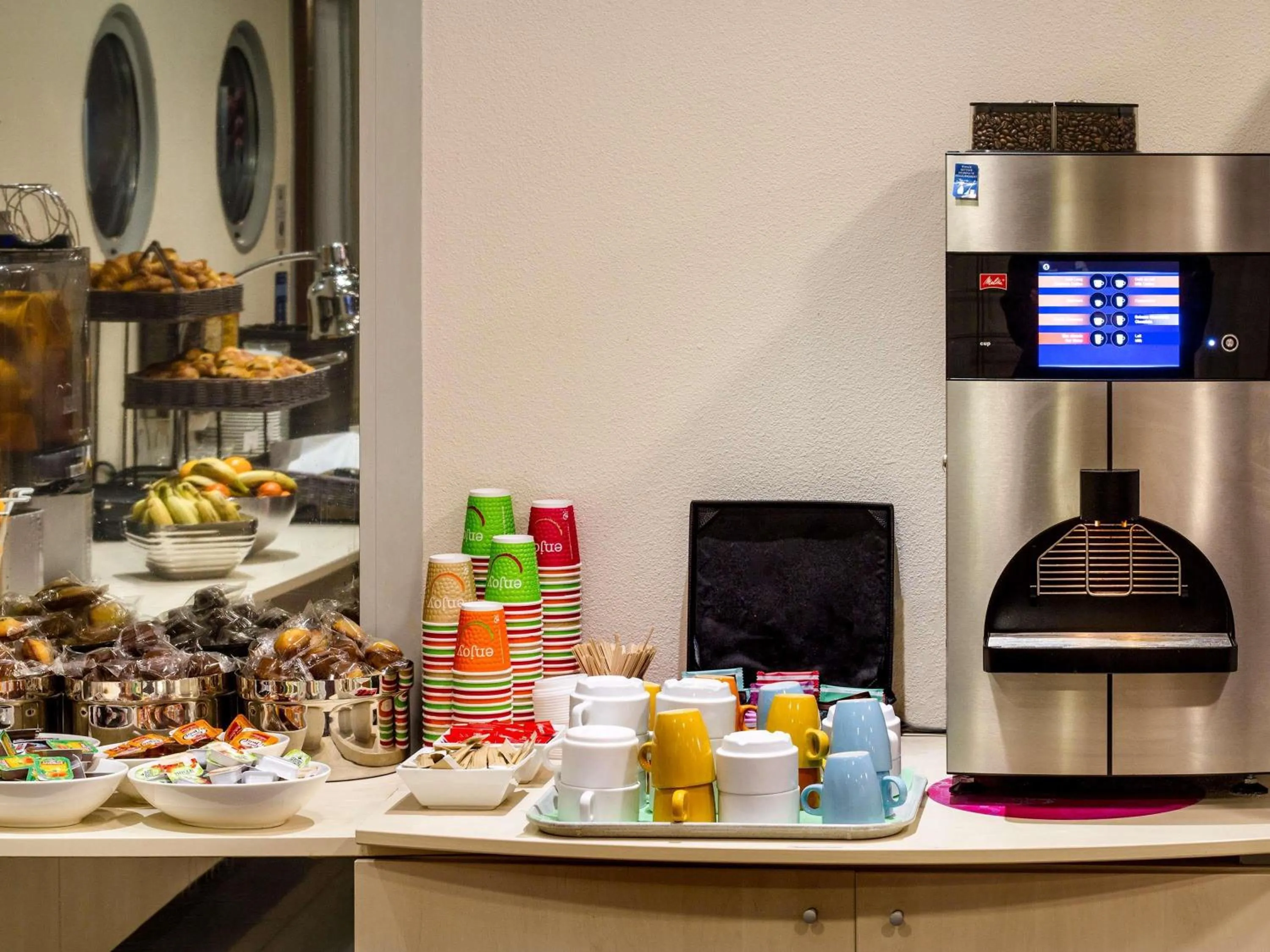 Breakfast in ibis Styles Bethune Bruay la Buissière