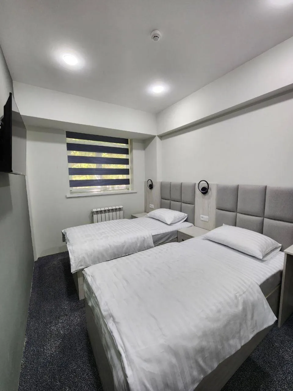 Deluxe Twin Room in Paradise inn