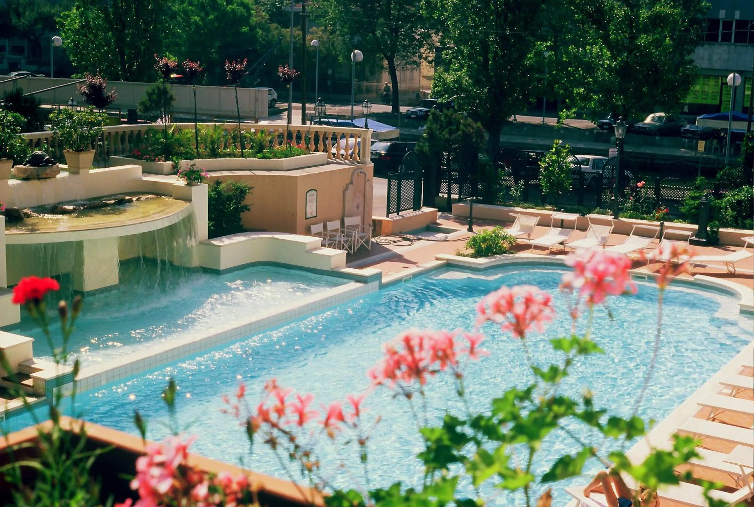 Swimming pool in Hotel Cannes - in pieno centro