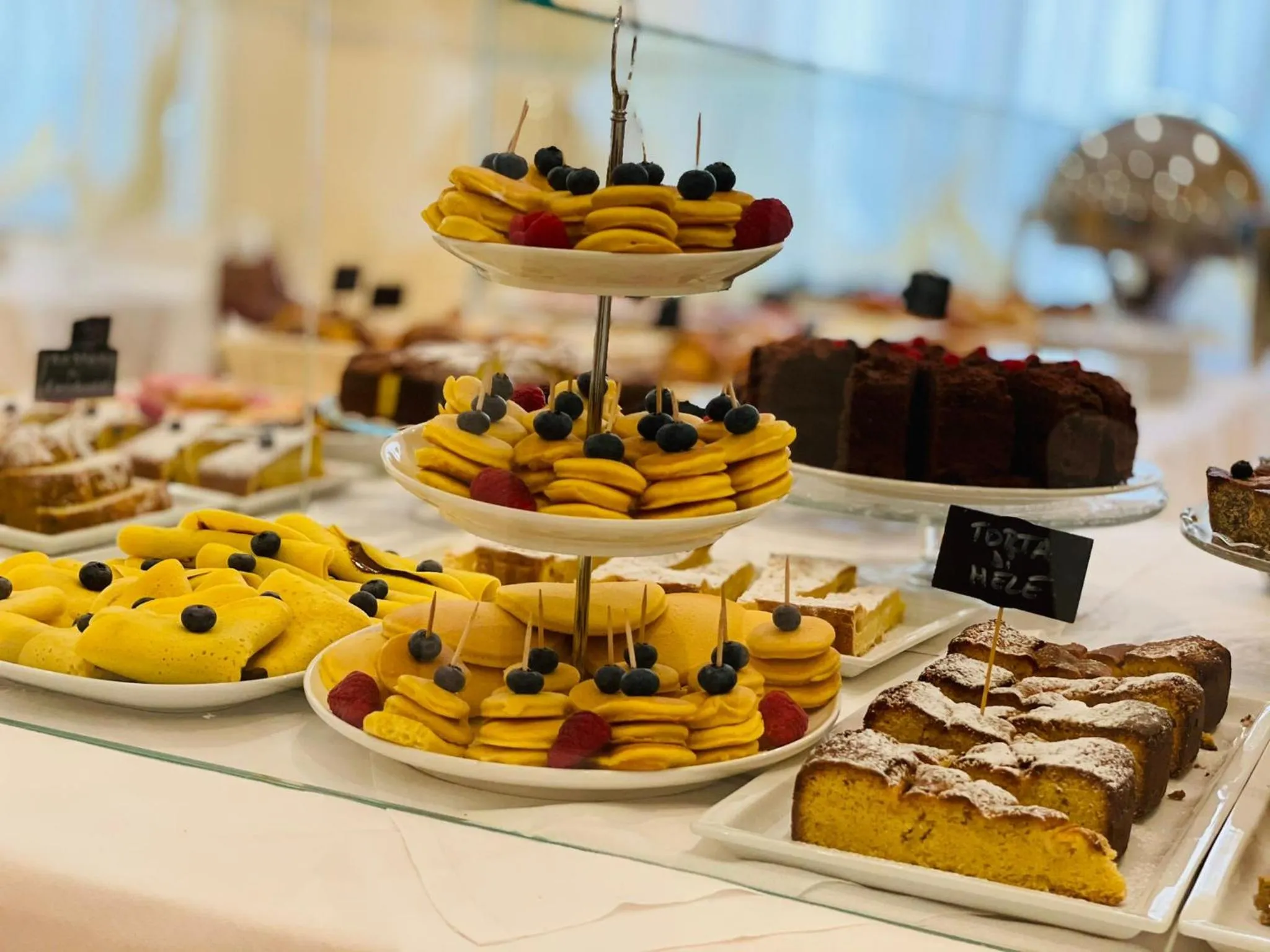 Restaurant/places to eat in Hotel Cannes - in pieno centro