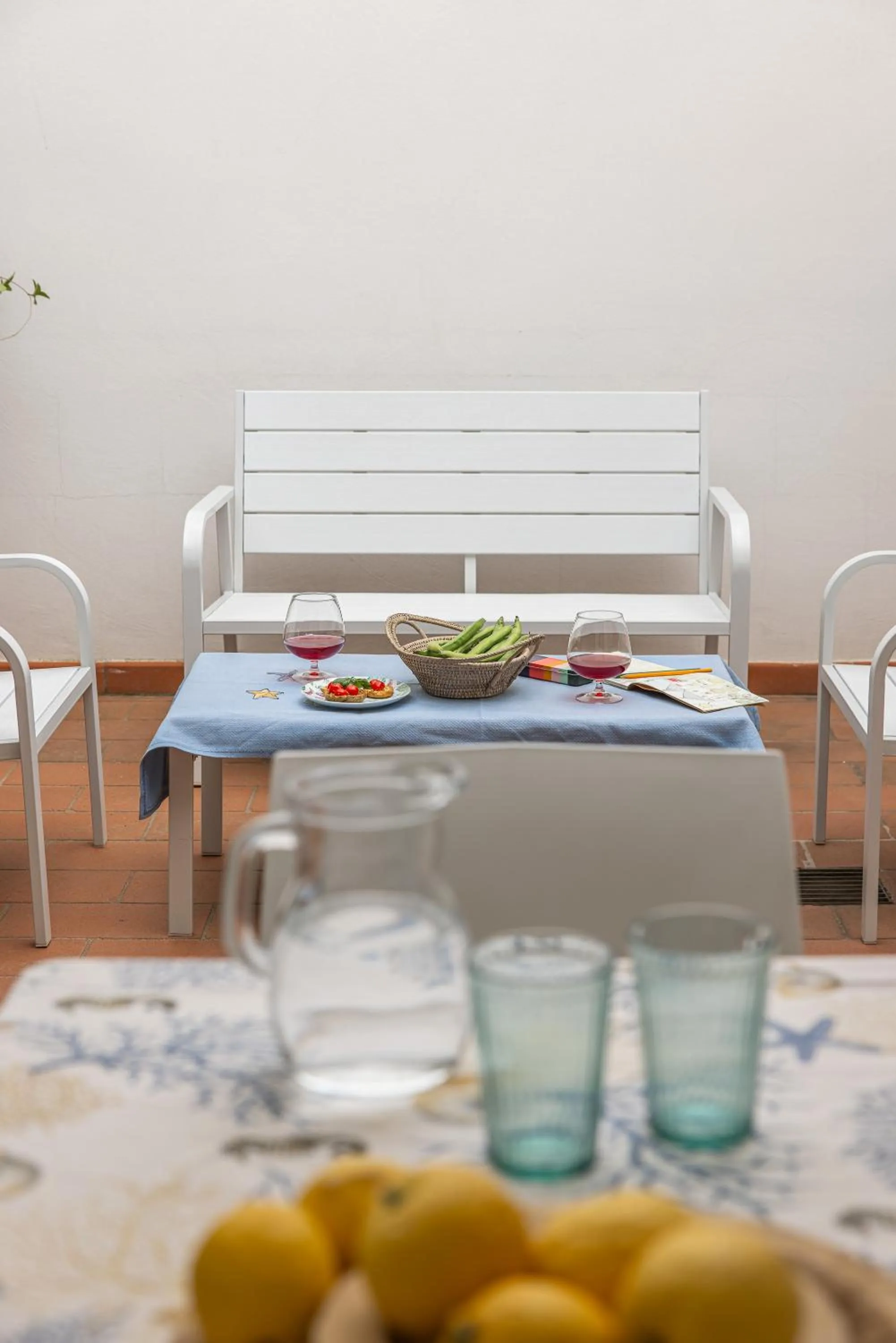 Patio in MandorleOlio