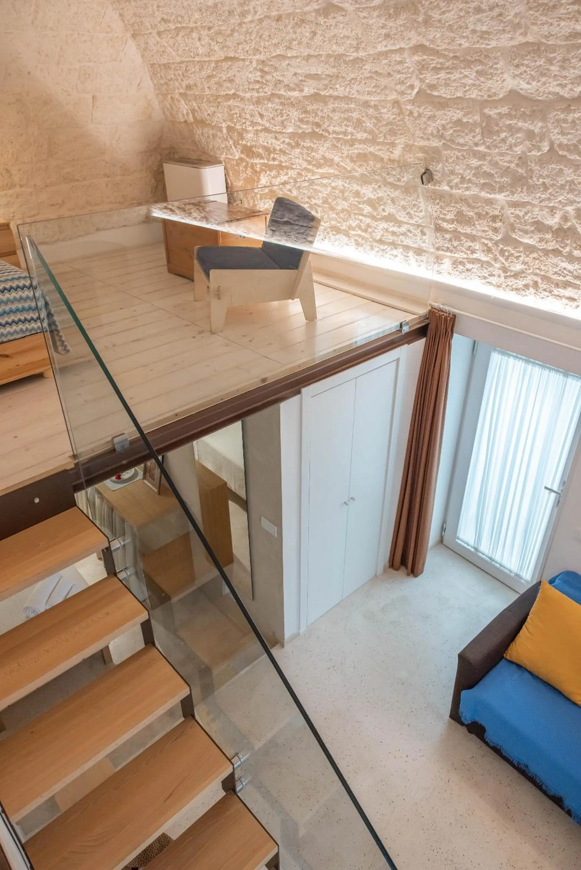 Living room, Bed in MandorleOlio