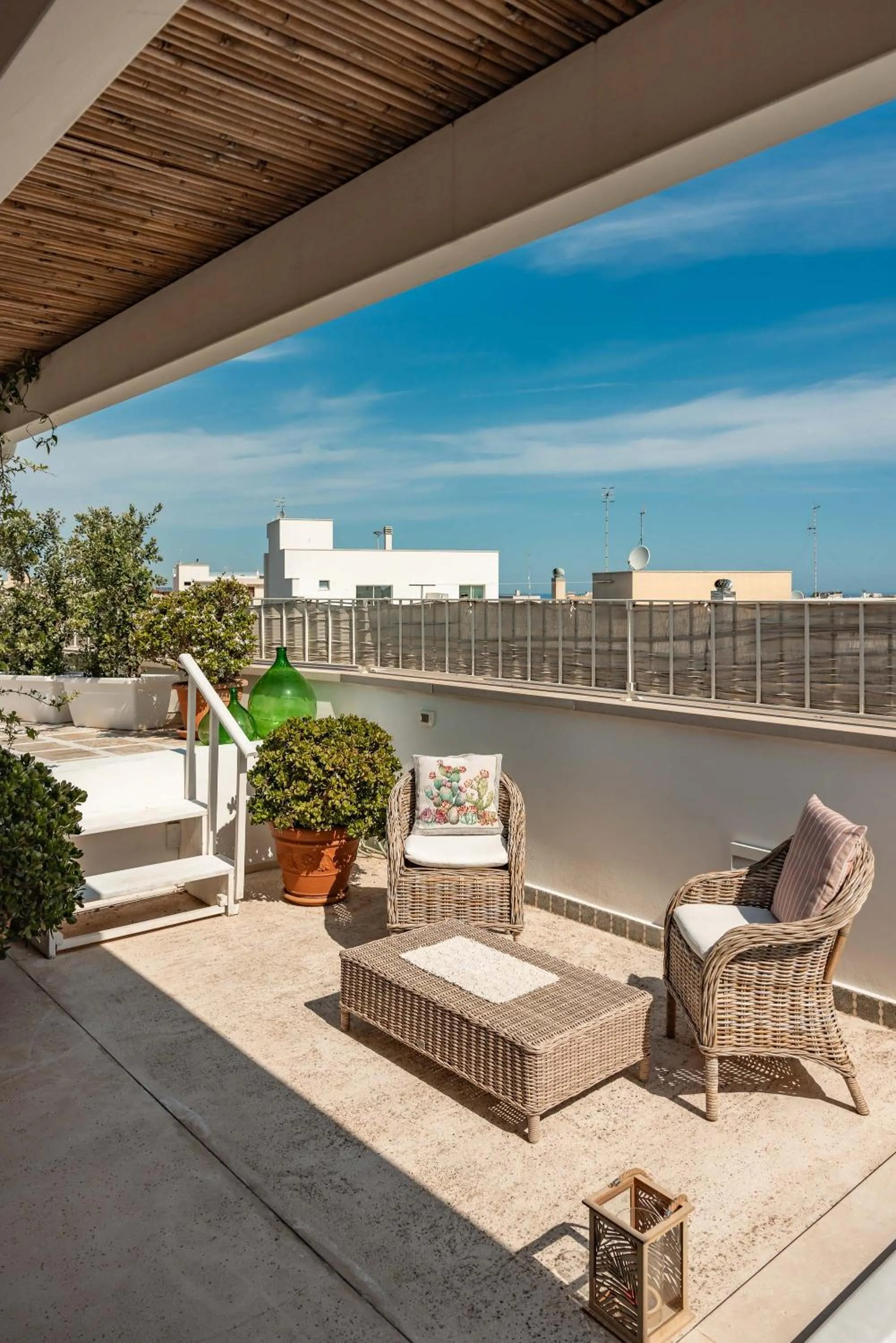 Patio in MandorleOlio