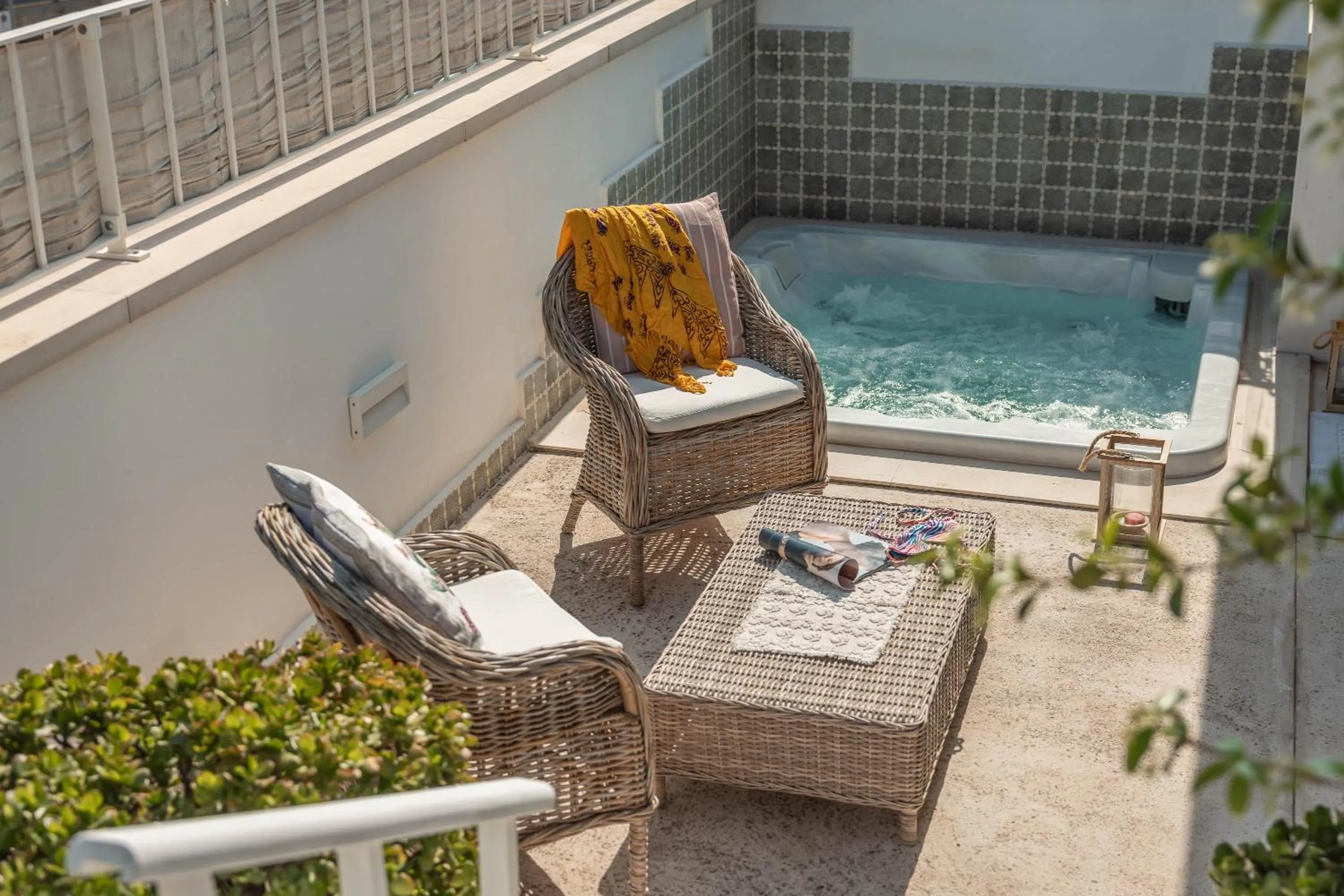 Patio in MandorleOlio