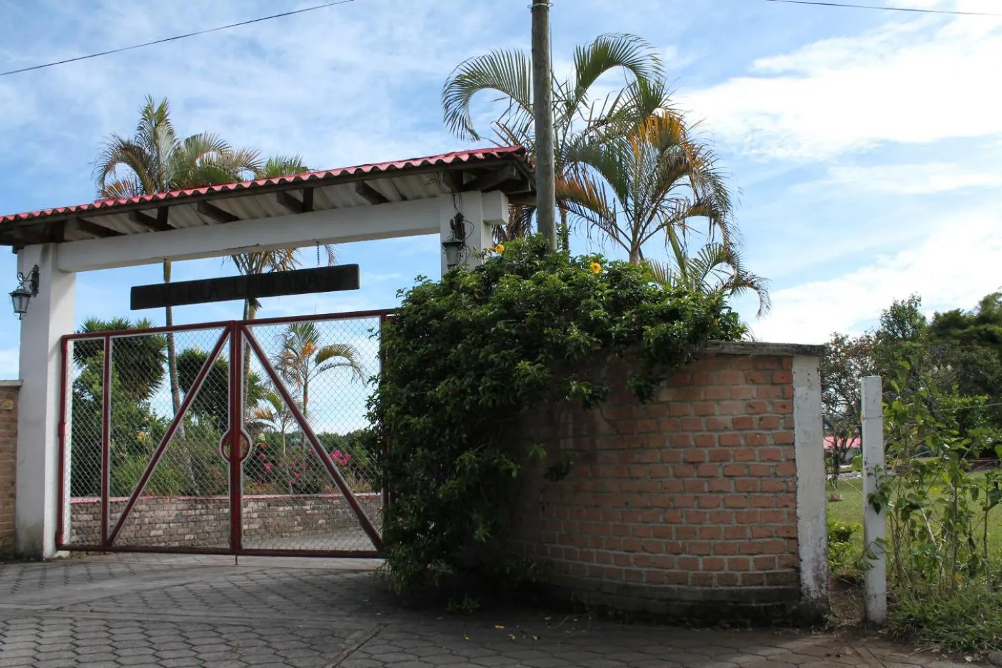 Facade/entrance in Agroparque Las Villas