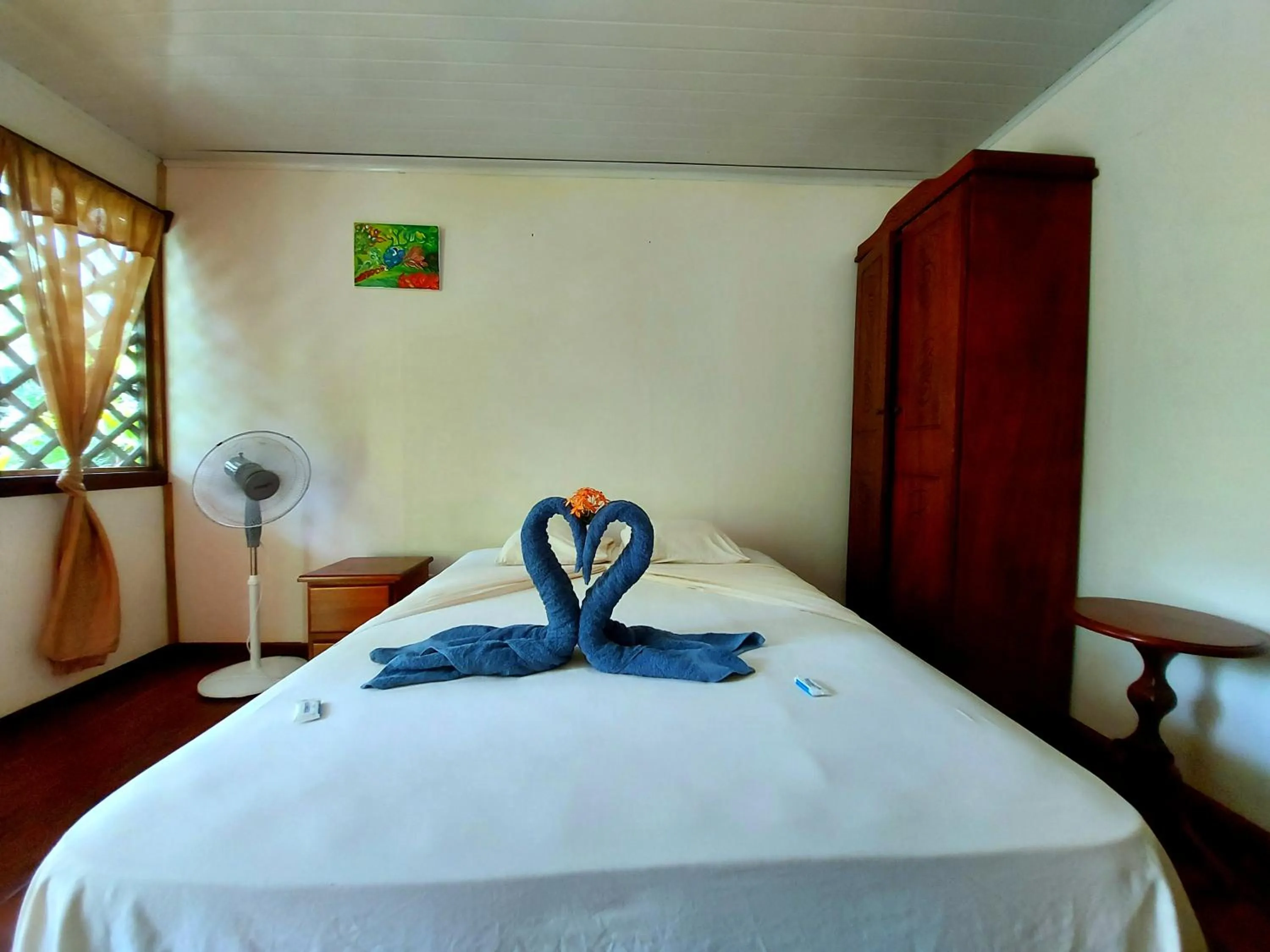 Bed in Cabinas Tortuguero